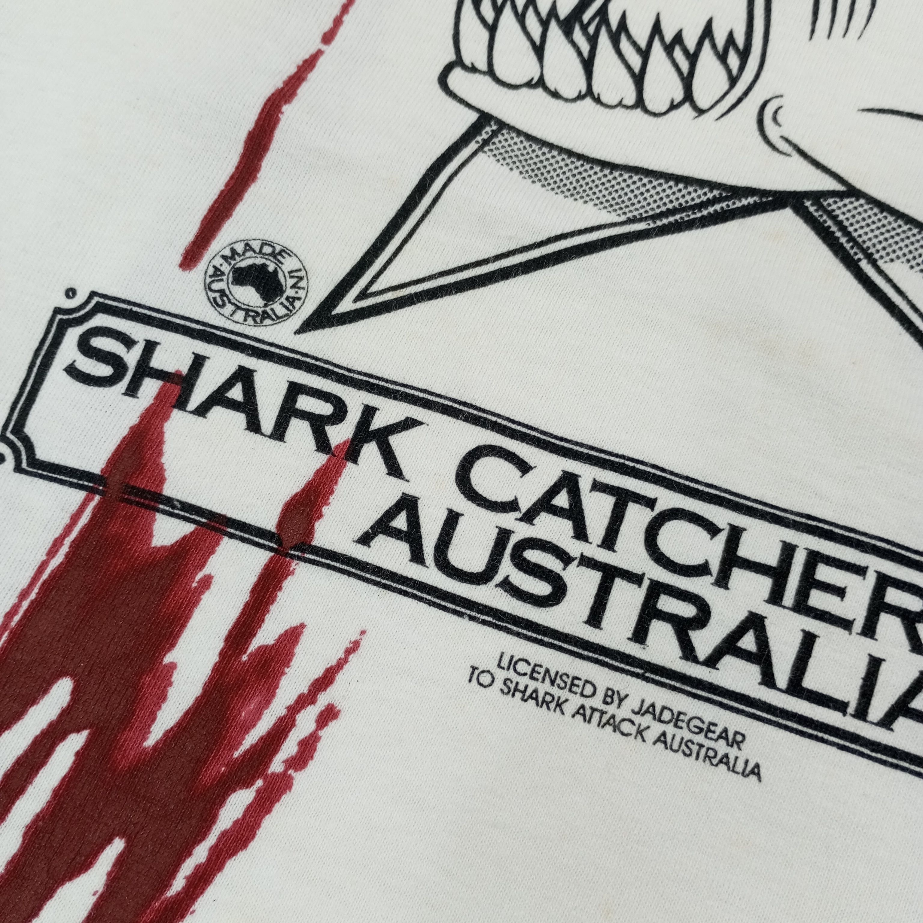 Vintage Shark Attack Shark Catchers Club Australia Vintage Tshirt Size US L / EU 52-54 / 3 - 12 Thumbnail