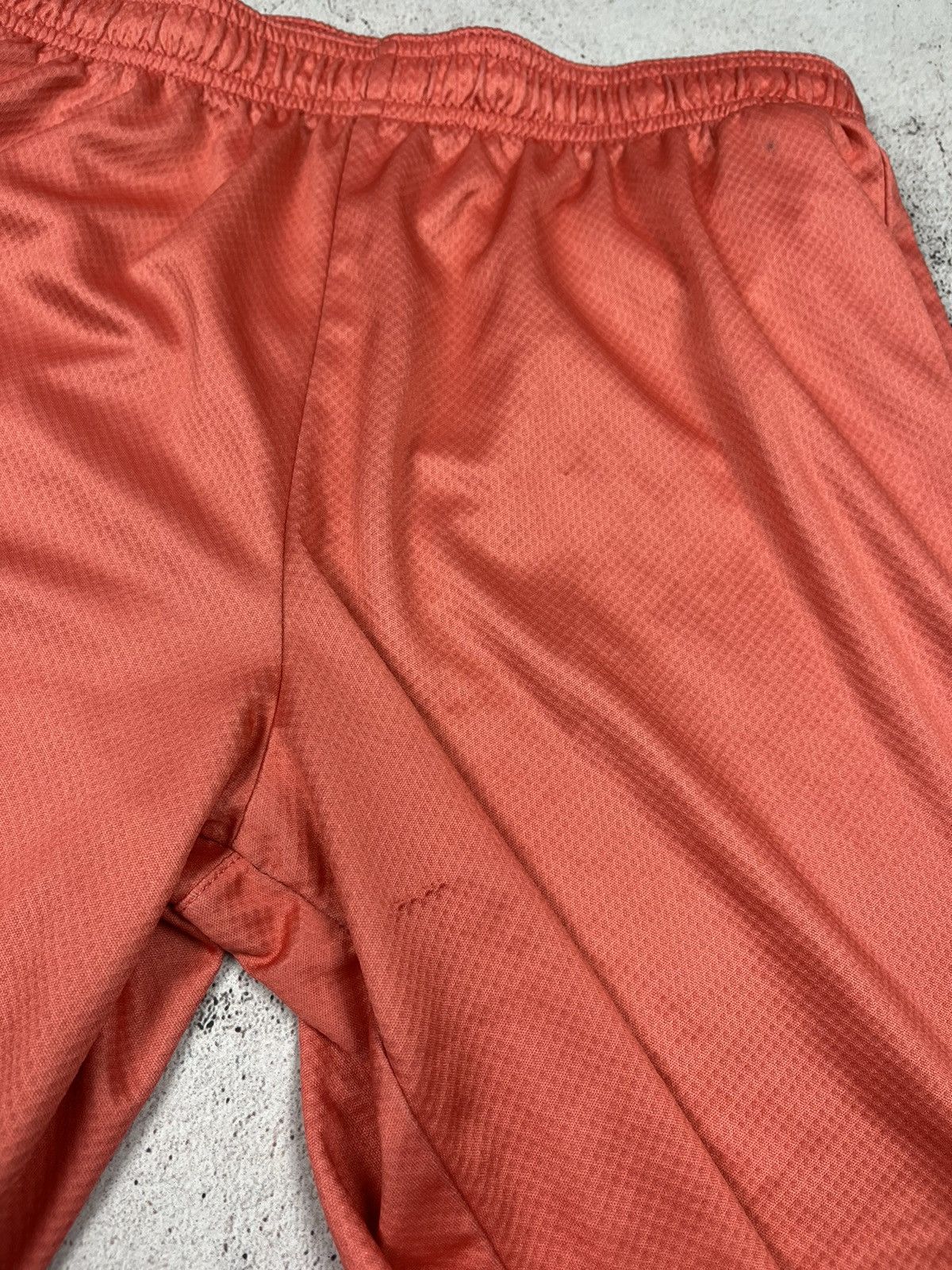 Puma MANCHESTER CITY 2019 2020 THIRD FOOTBALL SOCCER SHORTS PUMA Size US 30 / EU 46 - 4 Thumbnail