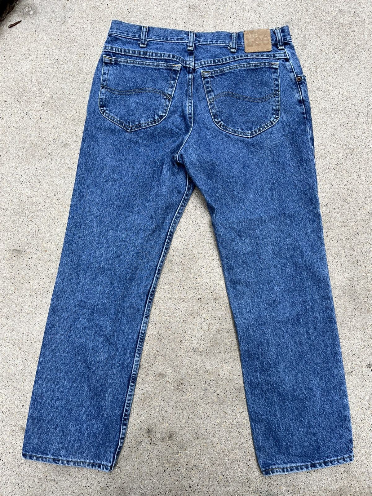 Lee × Vintage Essential Vintage Lee Blue Jeans Size US 29 - 5 Thumbnail