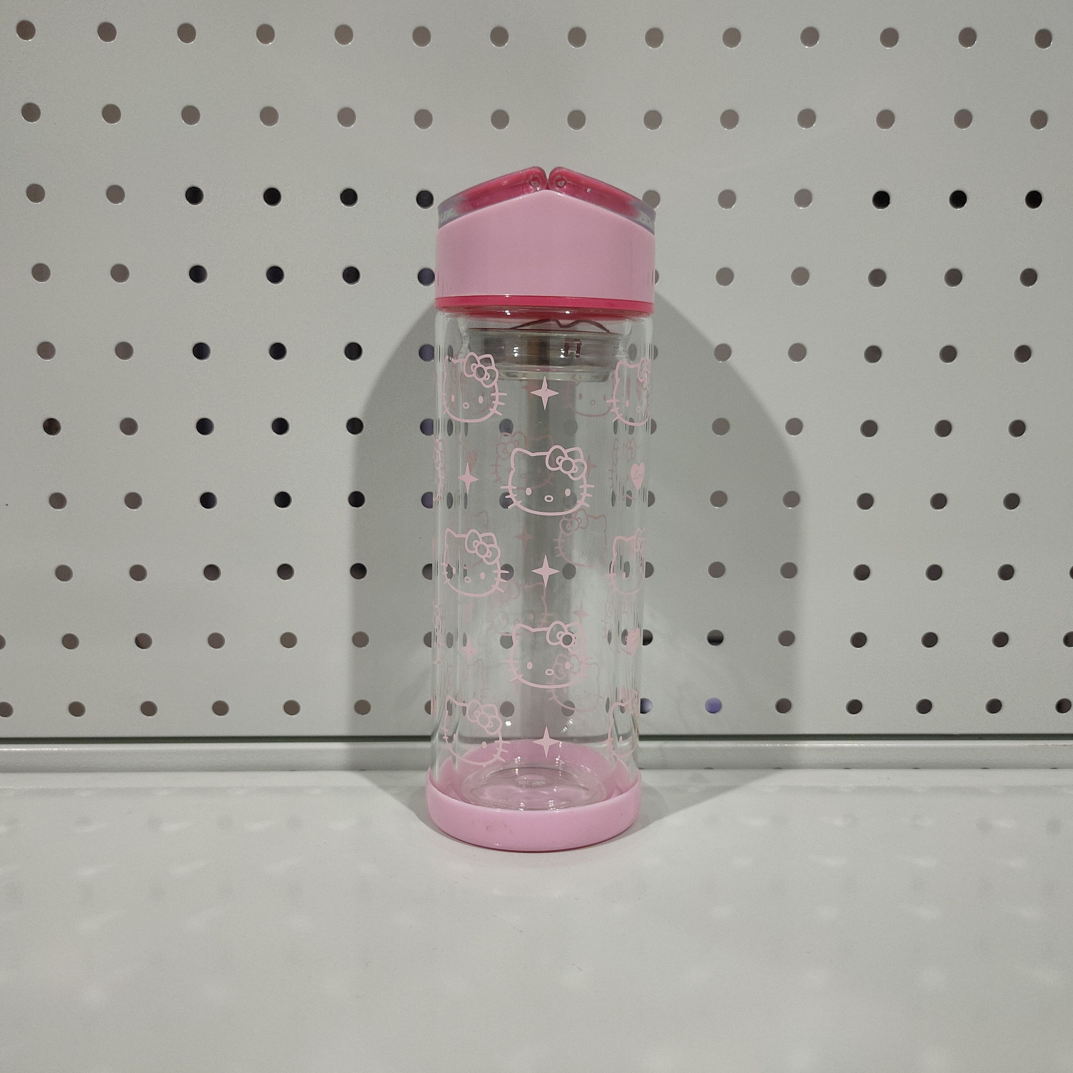 Other 🔥Hello Kitty Water Bottle with Tea Infuser made in Japan Size ONE SIZE - 1 Thumbnail