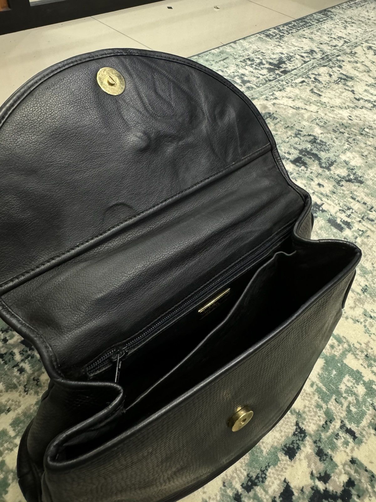 Dior VINTAGE DIOR GOLD EMBLEM CD HANDCARRY BAG Size ONE SIZE - 11 Thumbnail
