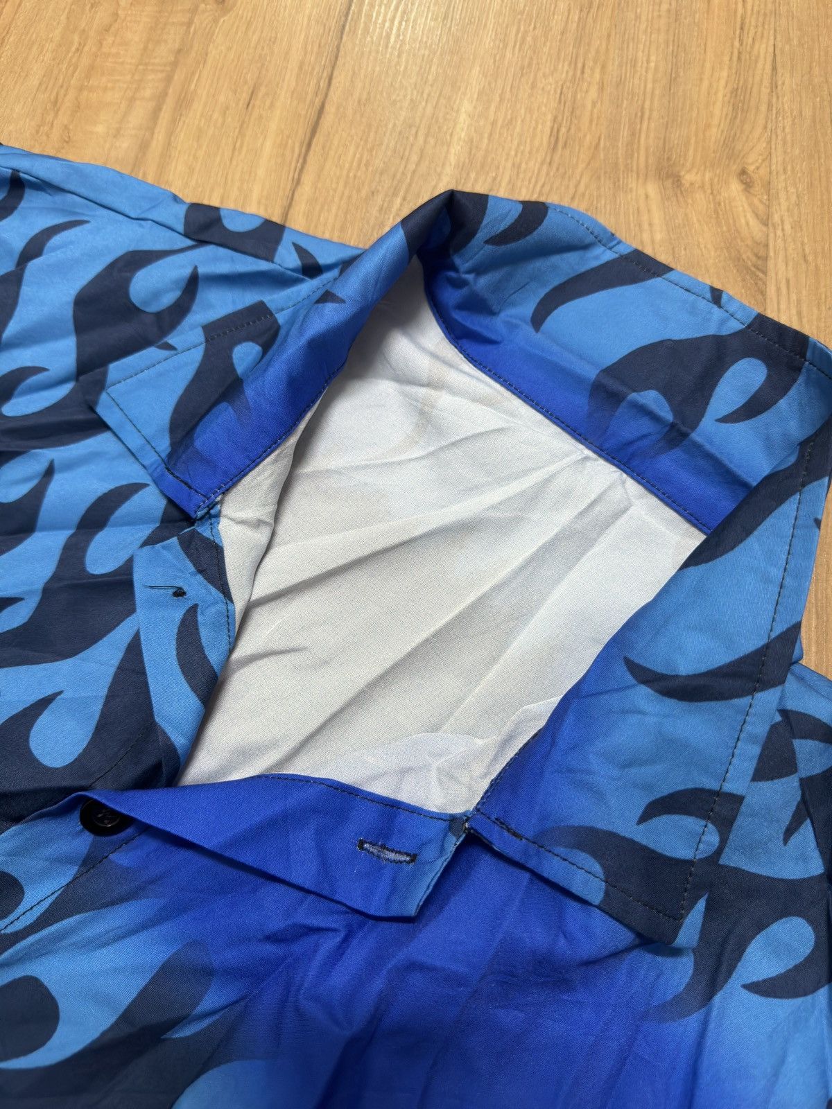 Japanese Brand MENS BLUE FLAMING SHIRT Size US L / EU 52-54 / 3 - 2 Thumbnail