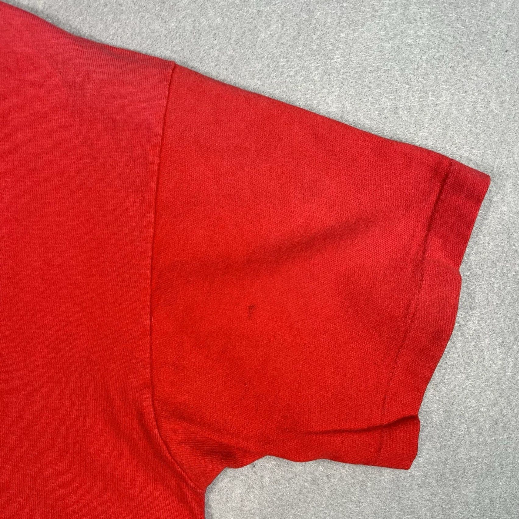 Fruit Of The Loom VINTAGE 90s Boise State Broncos Shirt Adult Large Red Made In USA Mens Size US L / EU 52-54 / 3 - 5 Thumbnail