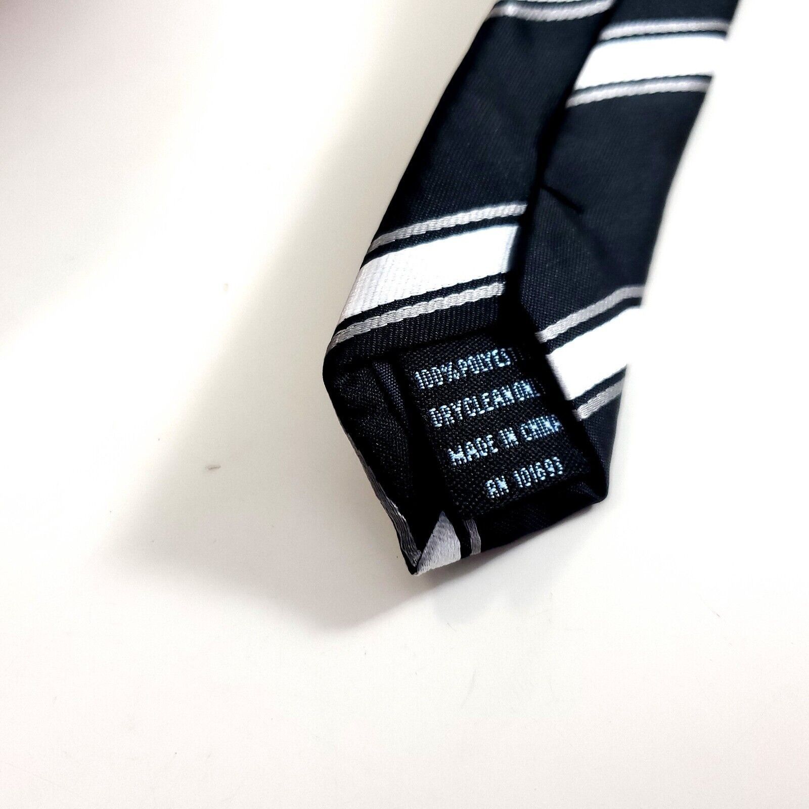 MLB Chicago Whitesox Black White Striped Polyester MLB Baseball Size ONE SIZE - 4 Thumbnail