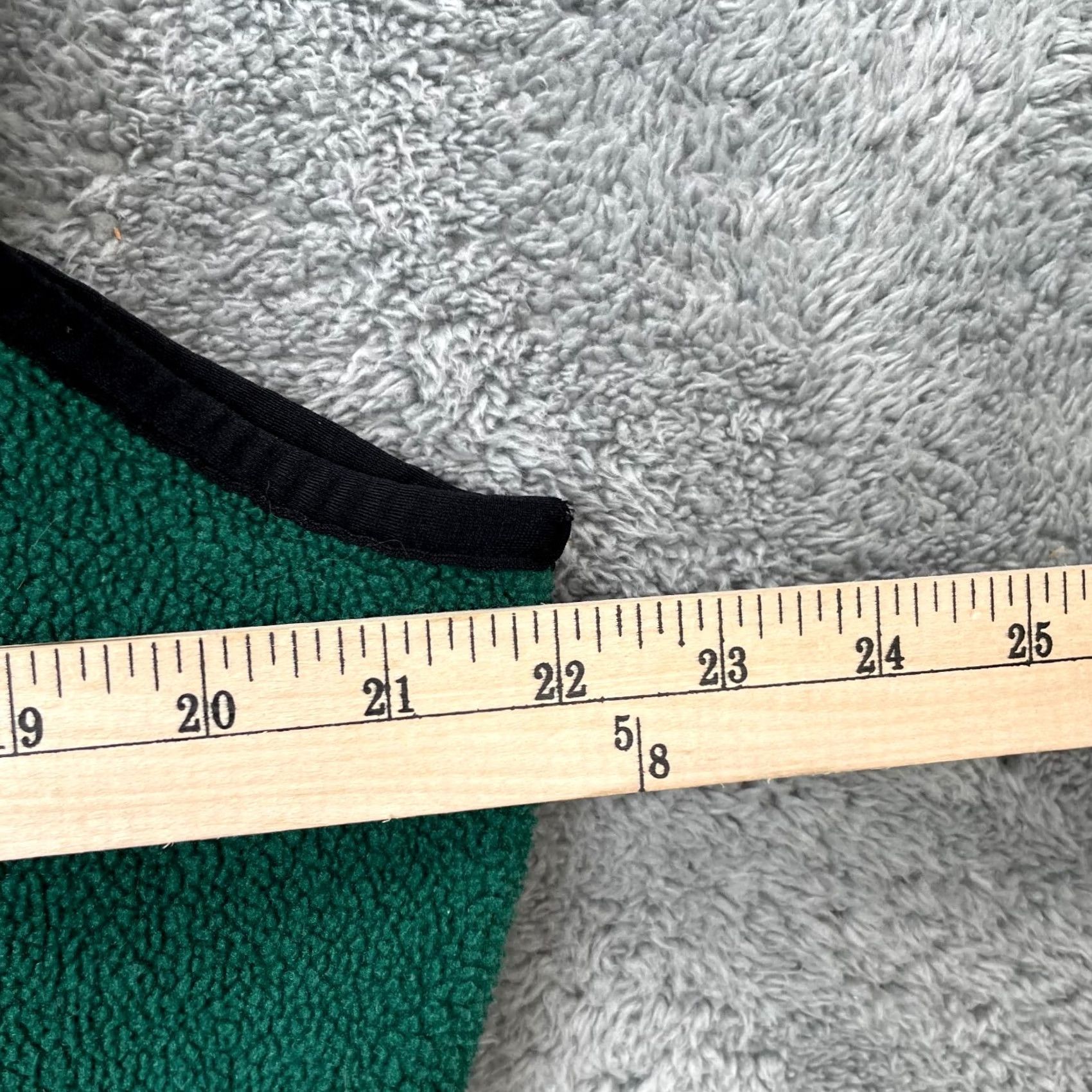 Sierra Designs VINTAGE Sierra Designs Vest Mens Medium Green Fleece Mock Neck Full Zip Hiking Jacket/Coat Short Stand-Up Collar Mens Size US M / EU 48-50 / 2 - 8 Thumbnail