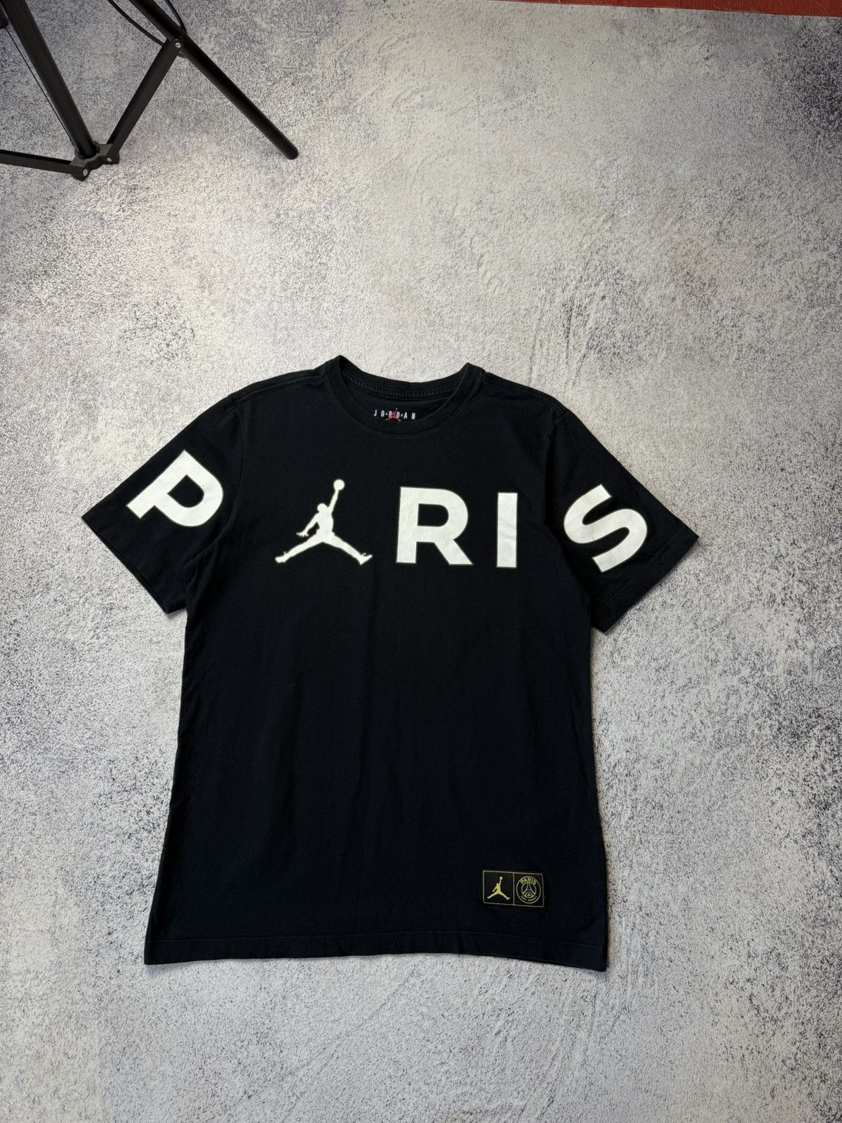 Jordan Brand Mens Jordan PSG Paris T shirt Jersey Size US M / EU 48-50 / 2 - 1 Thumbnail