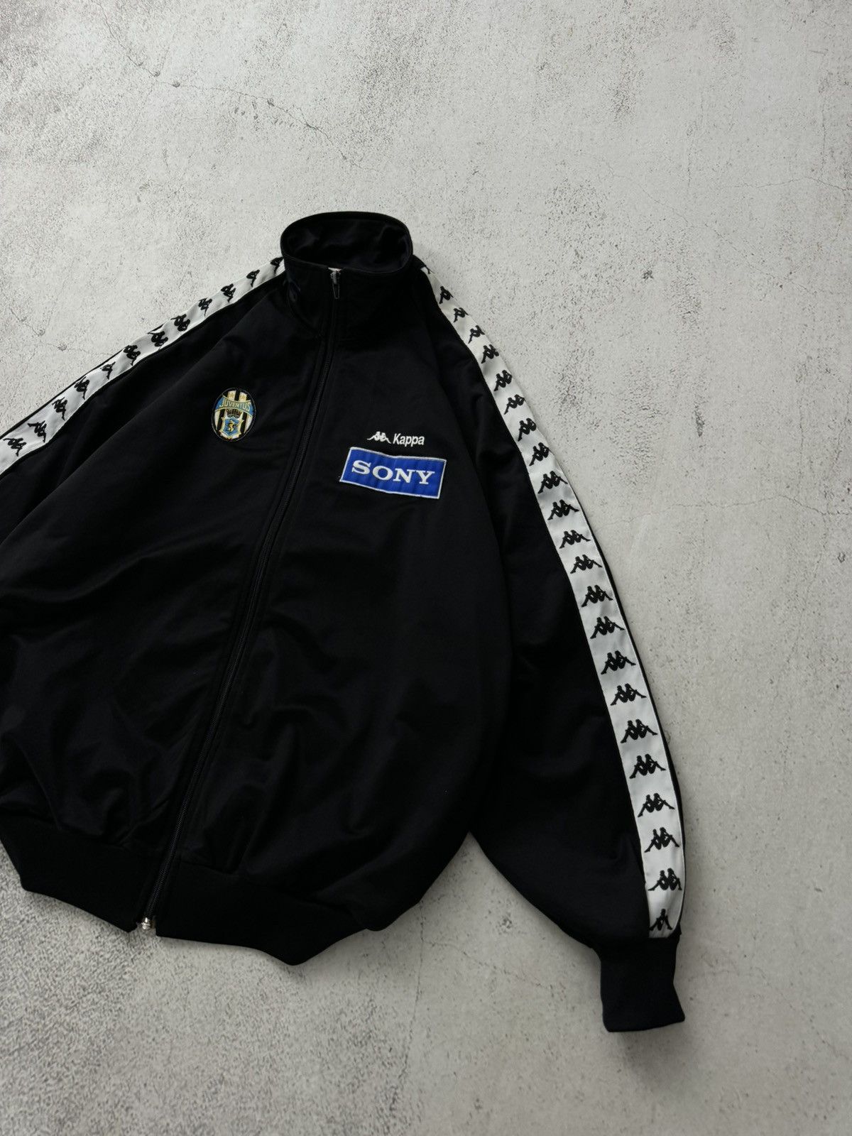 Kappa × Vintage Kappa Juventus 1995 Vintage Track Jacket Size US L / EU 52-54 / 3 - 6 Thumbnail