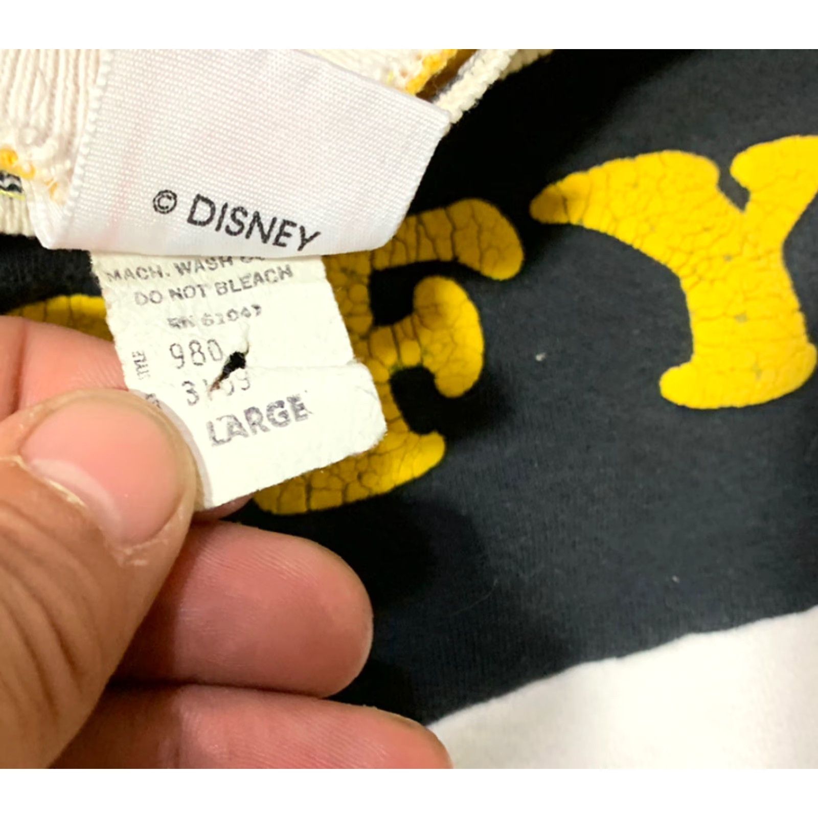 Disney Disney Goofy Mens Small Medium Color Block Crewneck Sweatshirt Size Small Extra Large Size US S / EU 44-46 / 1 - 5 Thumbnail