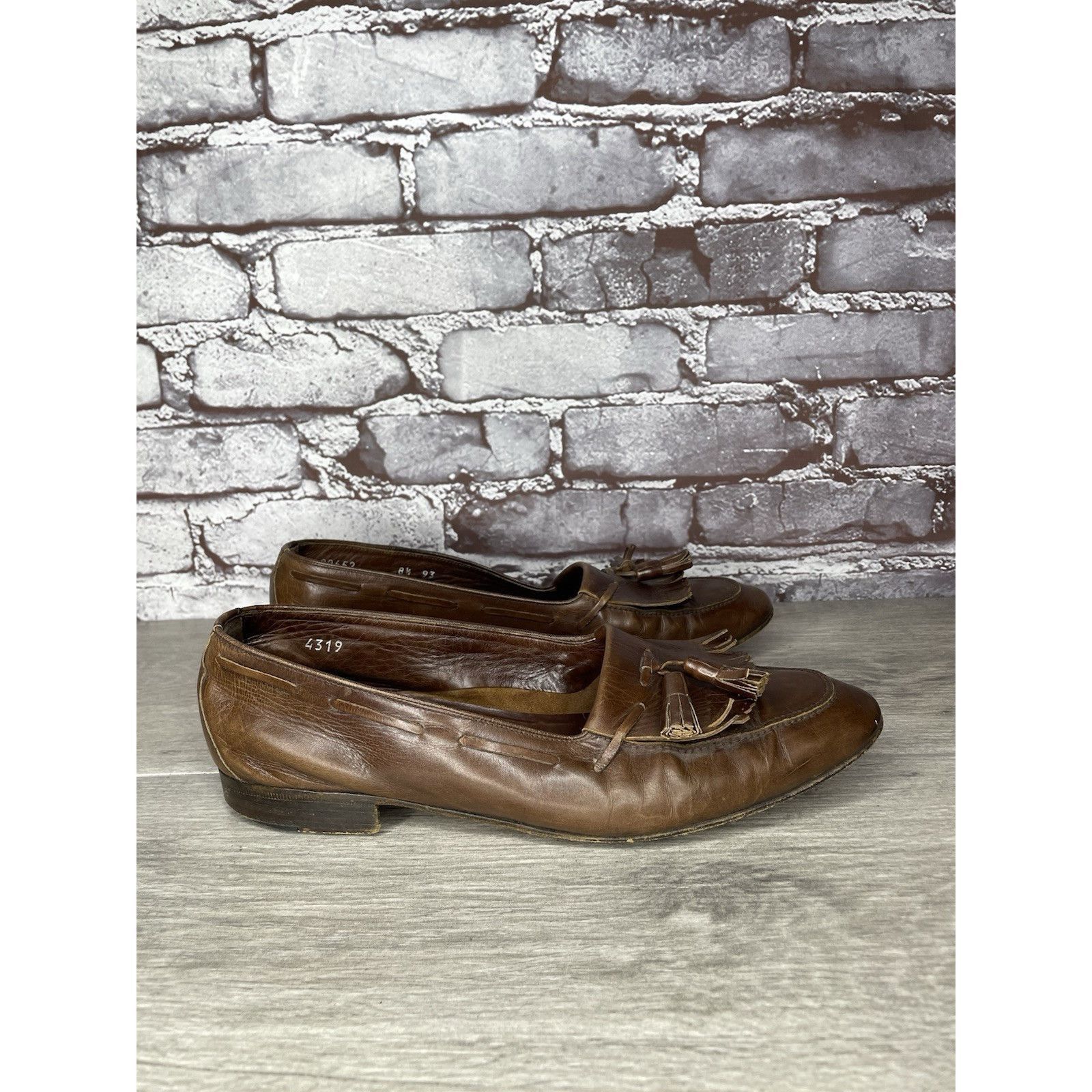 Moreschi Moreschi Brass Boot Brown Leather VTG Tassel Loafer Dress Sh Size US 8.5 / EU 41-42 - 12 Thumbnail