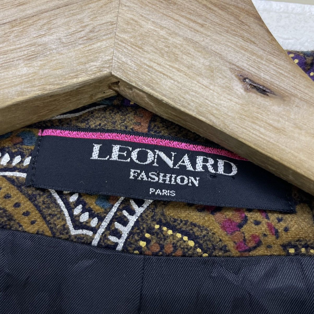 Japanese Brand 🗣️Leonard Fashion Paris Overprint Batik Style Jacket Size M / US 6-8 / IT 42-44 - 5 Thumbnail