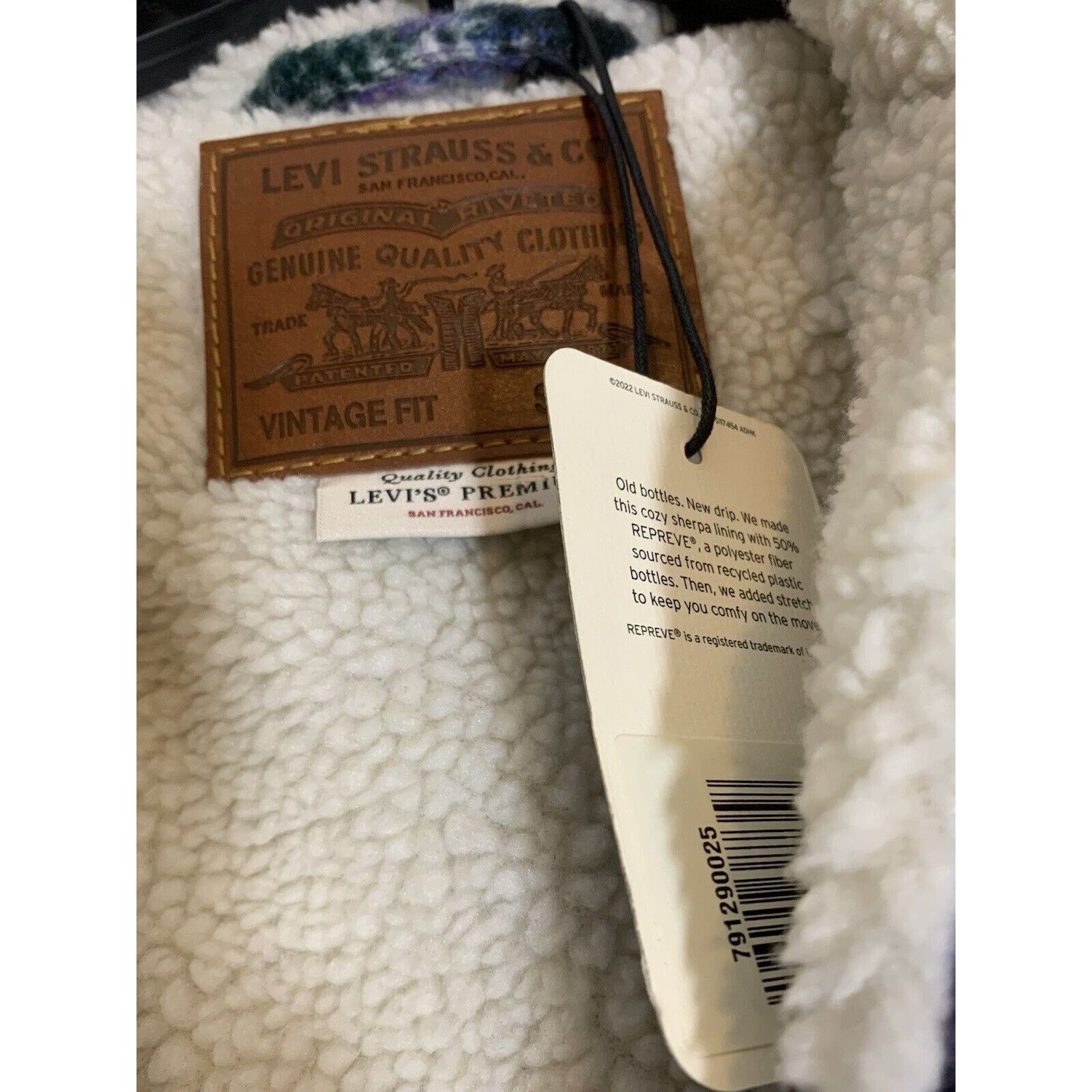 Levi's Levi's Sherpa Trucker Men's Jacket, Vintage - Size S - NWT Size US S / EU 44-46 / 1 - 9 Thumbnail