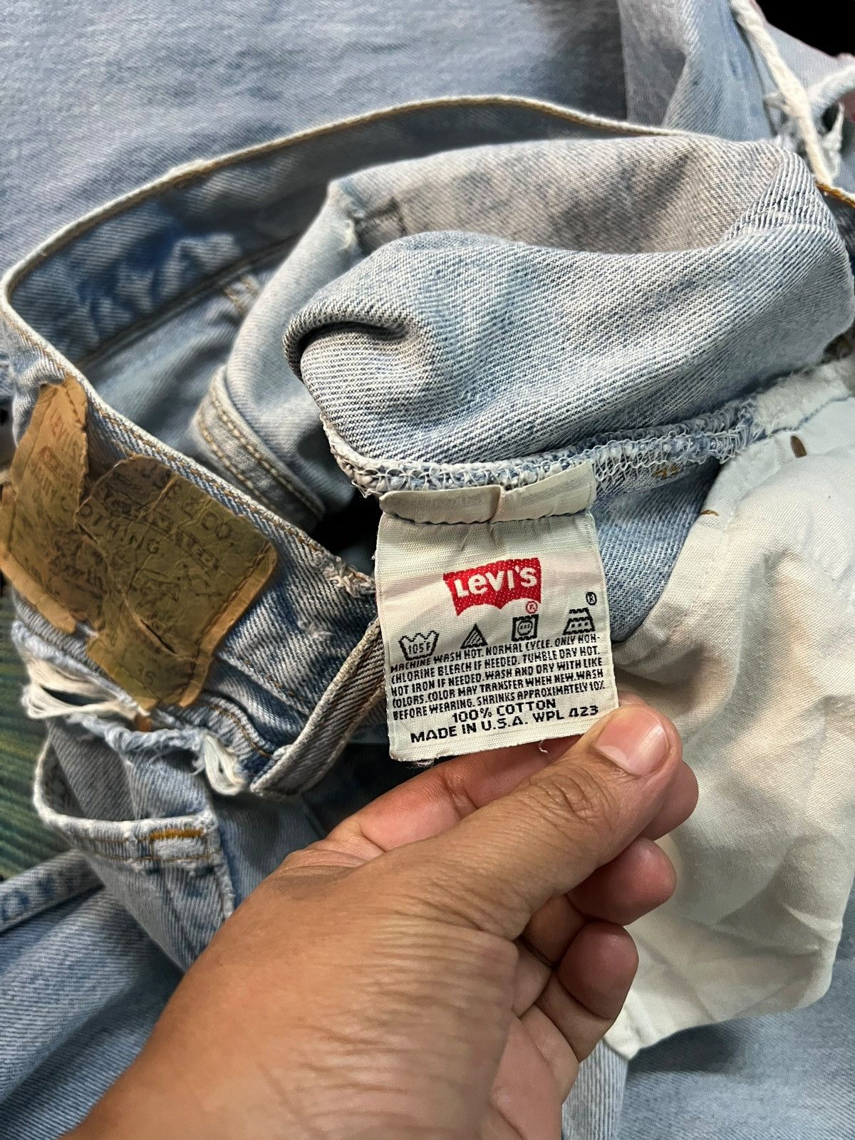 Levi's Vintage Levi’s 501xx Distress Faded Ripped Jean Size US 35 - 18 Thumbnail