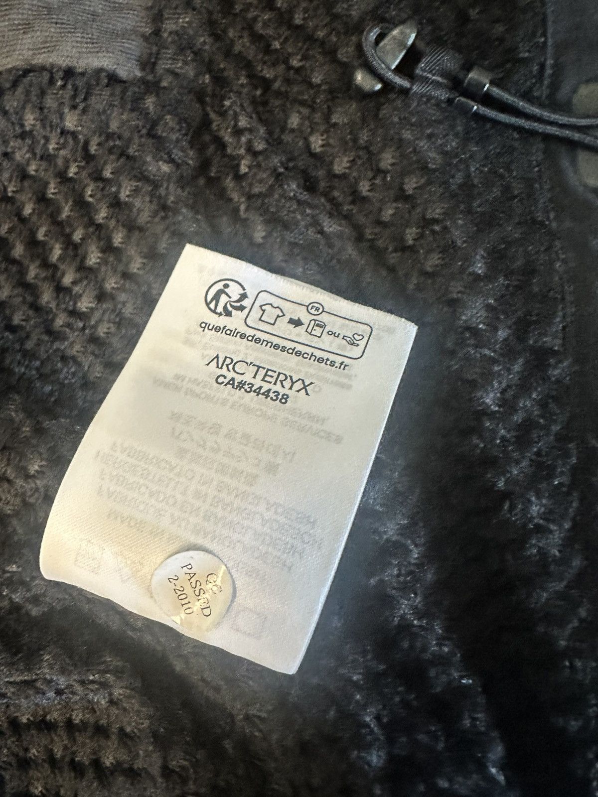 Arc'teryx Proton SL Hoody - Black (New) Size US L / EU 52-54 / 3 - 5 Thumbnail