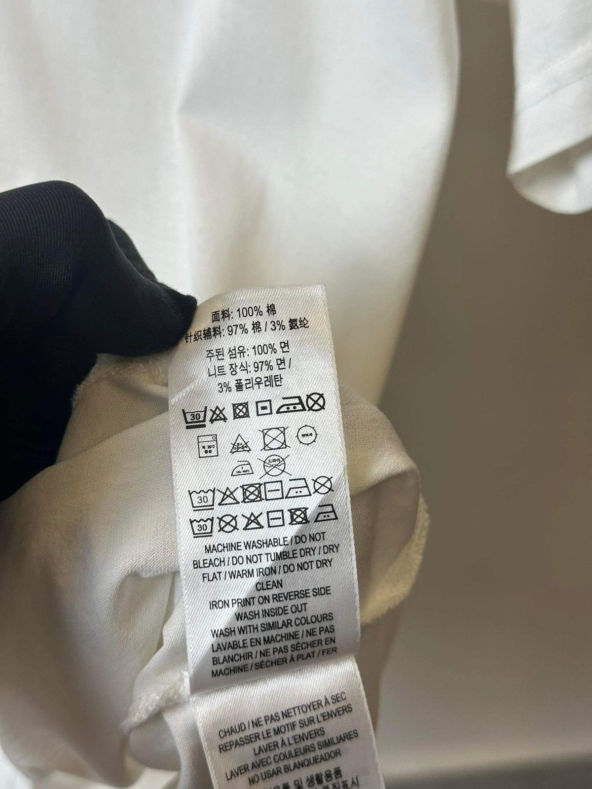 Burberry BURBERRY “ TB LOGO” WHITE T SHIRT Size US M / EU 48-50 / 2 - 8 Thumbnail