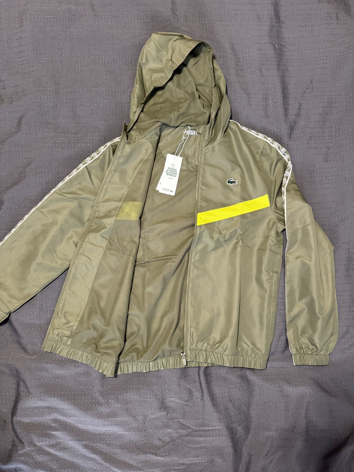 Lacoste Lacoste Sport Size US M / EU 48-50 / 2 - 4 Thumbnail