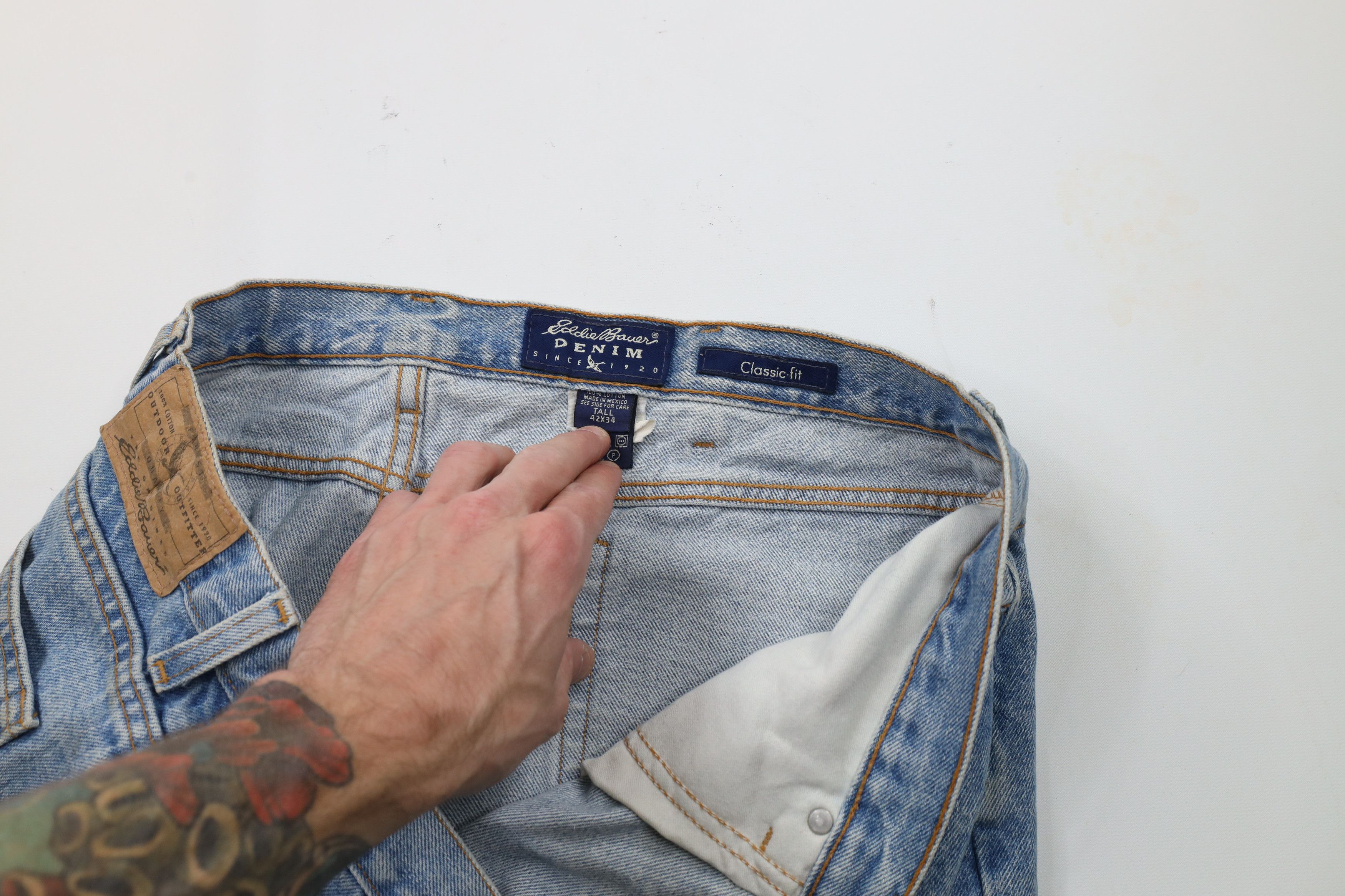 Eddie Bauer × Vintage Vintage 90s Eddie Bauer Classic Fit Denim Jeans Blue Size US 42 / EU 58 - 9 Thumbnail