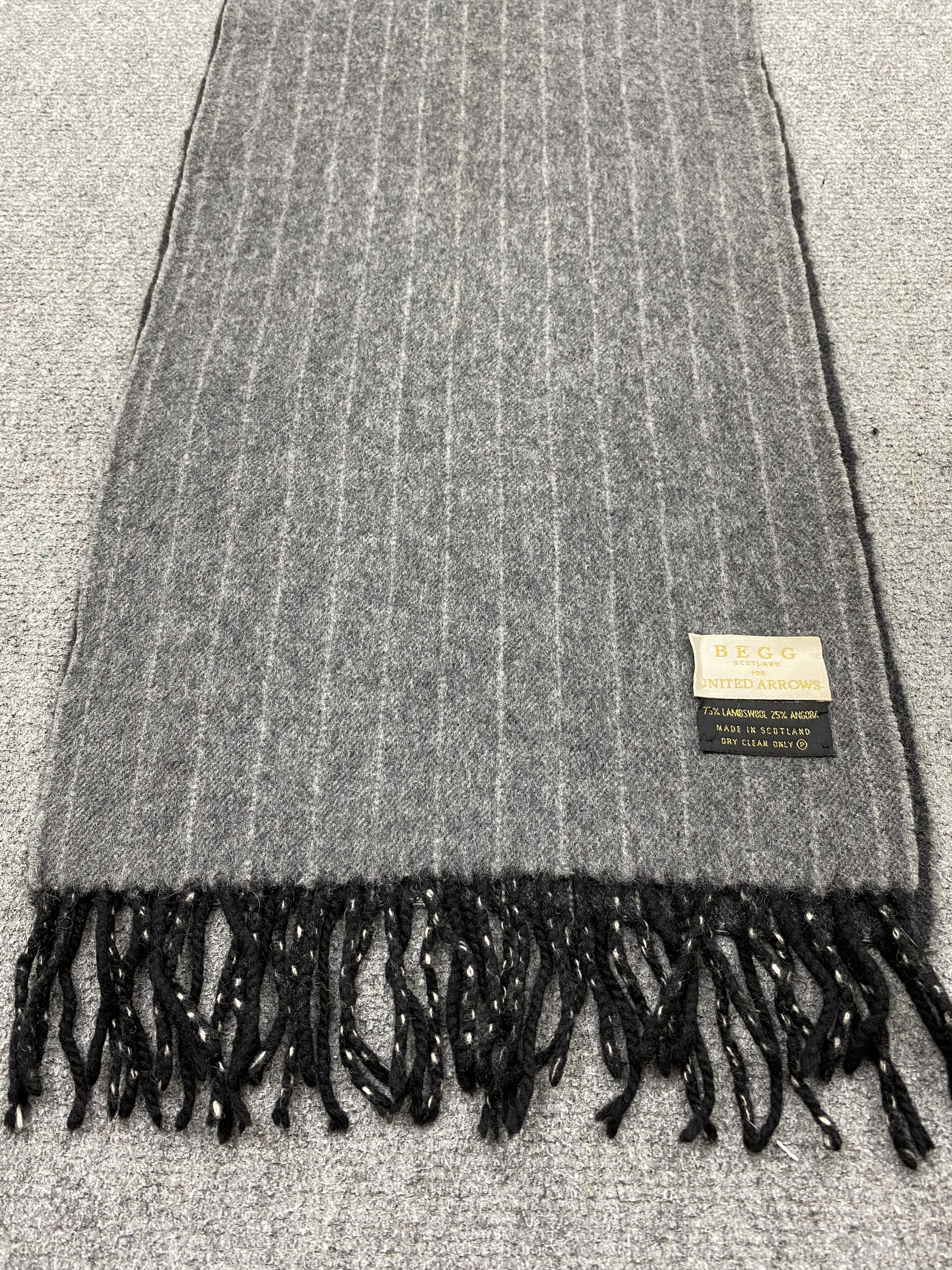 Begg x Co Begg & Co. X United Arrows Cashmere Scarf Muffler SC0125 Size ONE SIZE - 4 Thumbnail