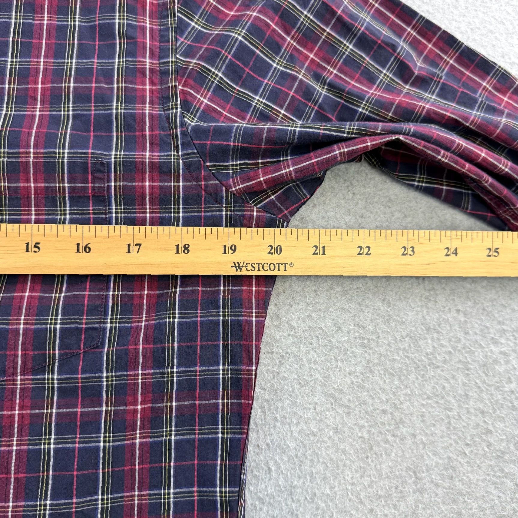 Brooks Brothers Brooks Brothers 346 Shirt Mens Small Red Navy Plaid Slim Fit Button Down Adult Size US S / EU 44-46 / 1 - 2 Thumbnail