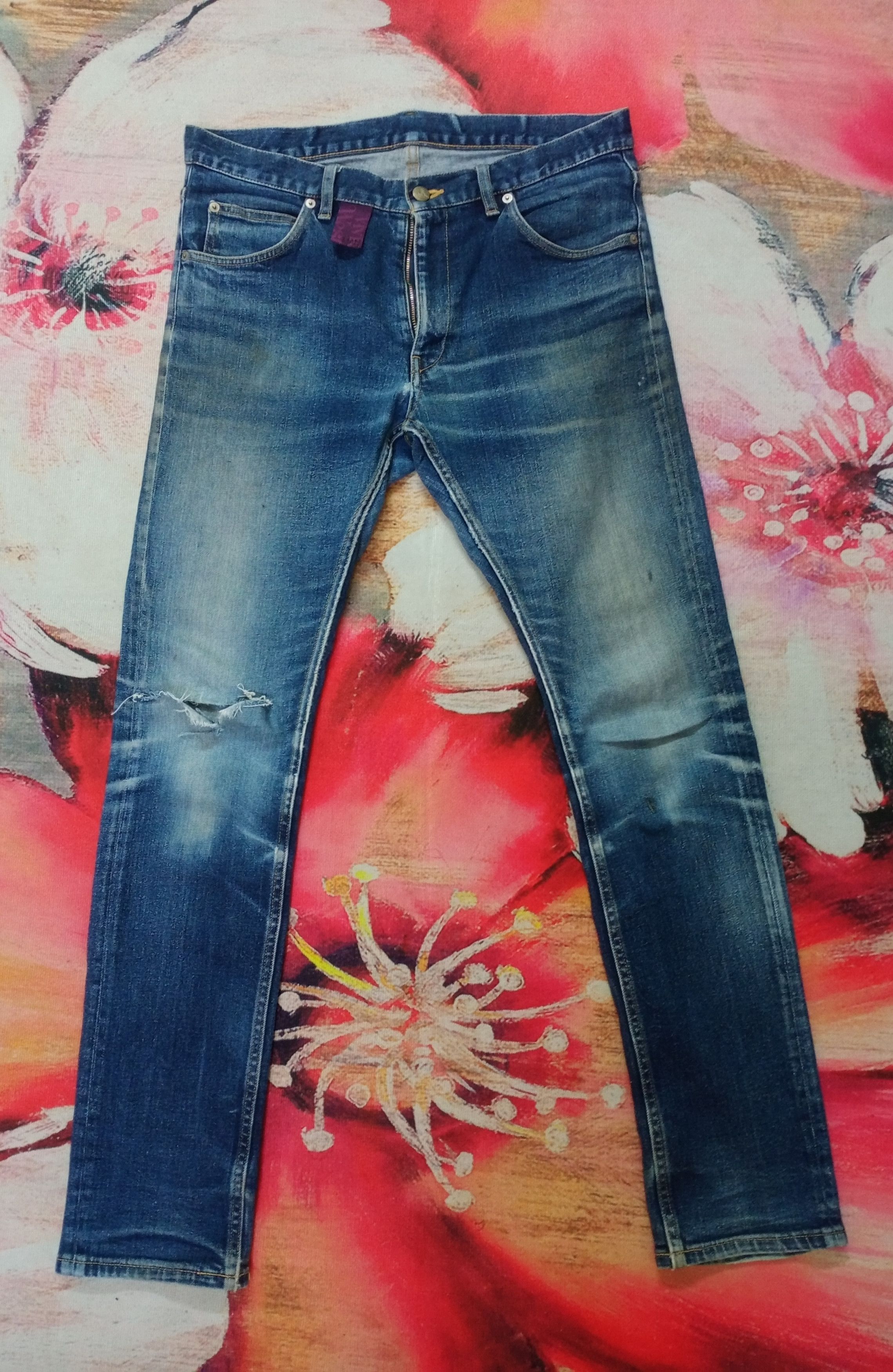 Vivienne Westwood Rare Vivienne Westwood Man Distressed Skinny Jeans Size US 34 / EU 50 - 2 Thumbnail