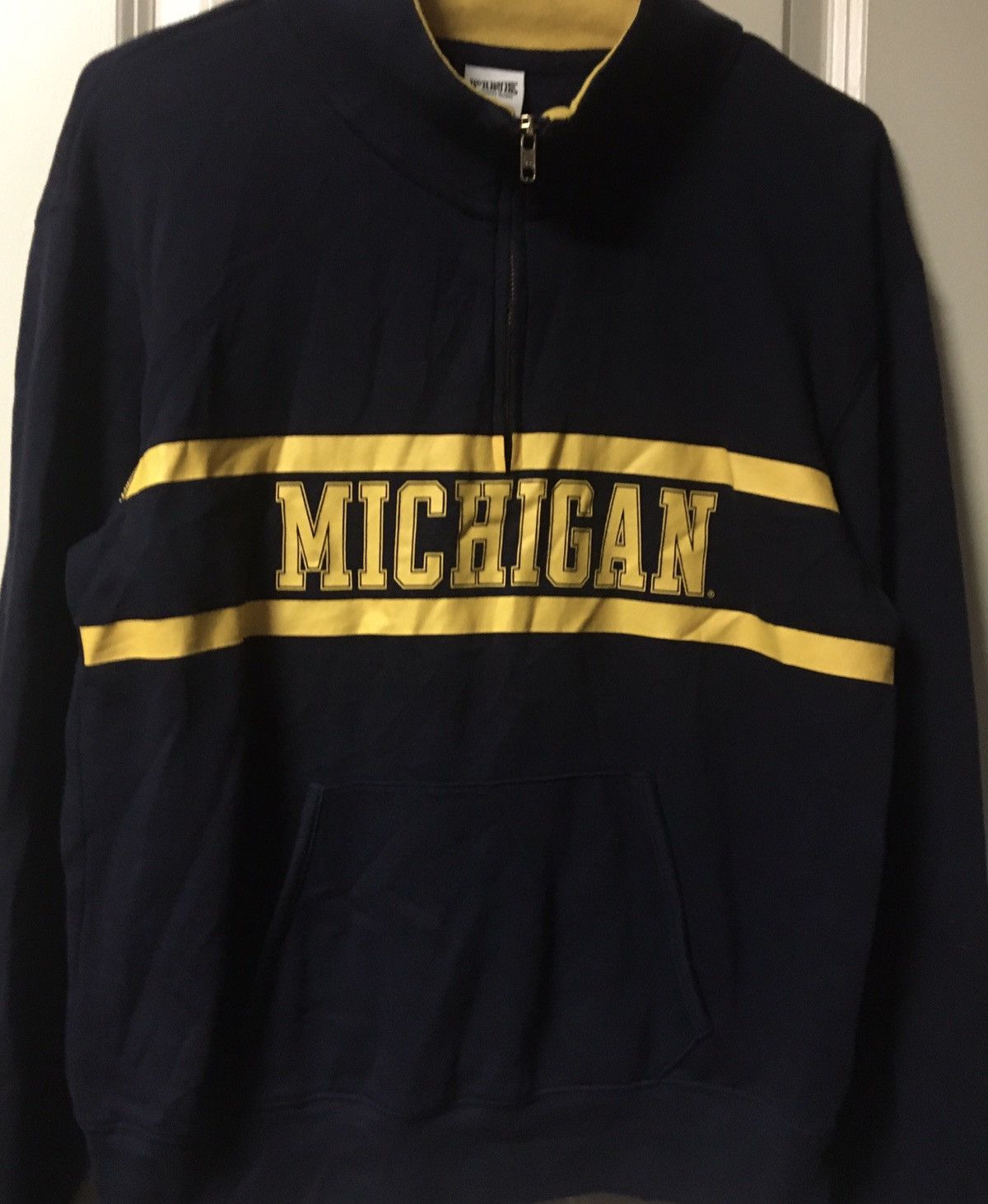 Victoria's Secret Victoria Secret PINK Women’s Sweatshirt Small Michigan Size S / US 4 / IT 40 - 2 Thumbnail