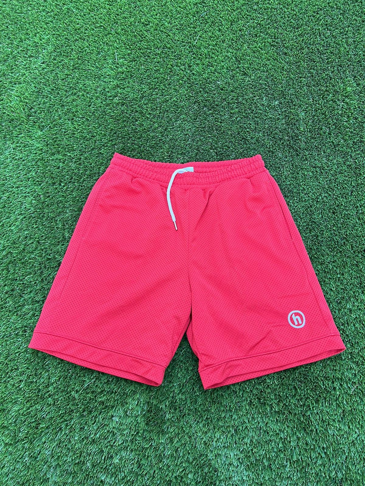 red hidden ny mesh shorts