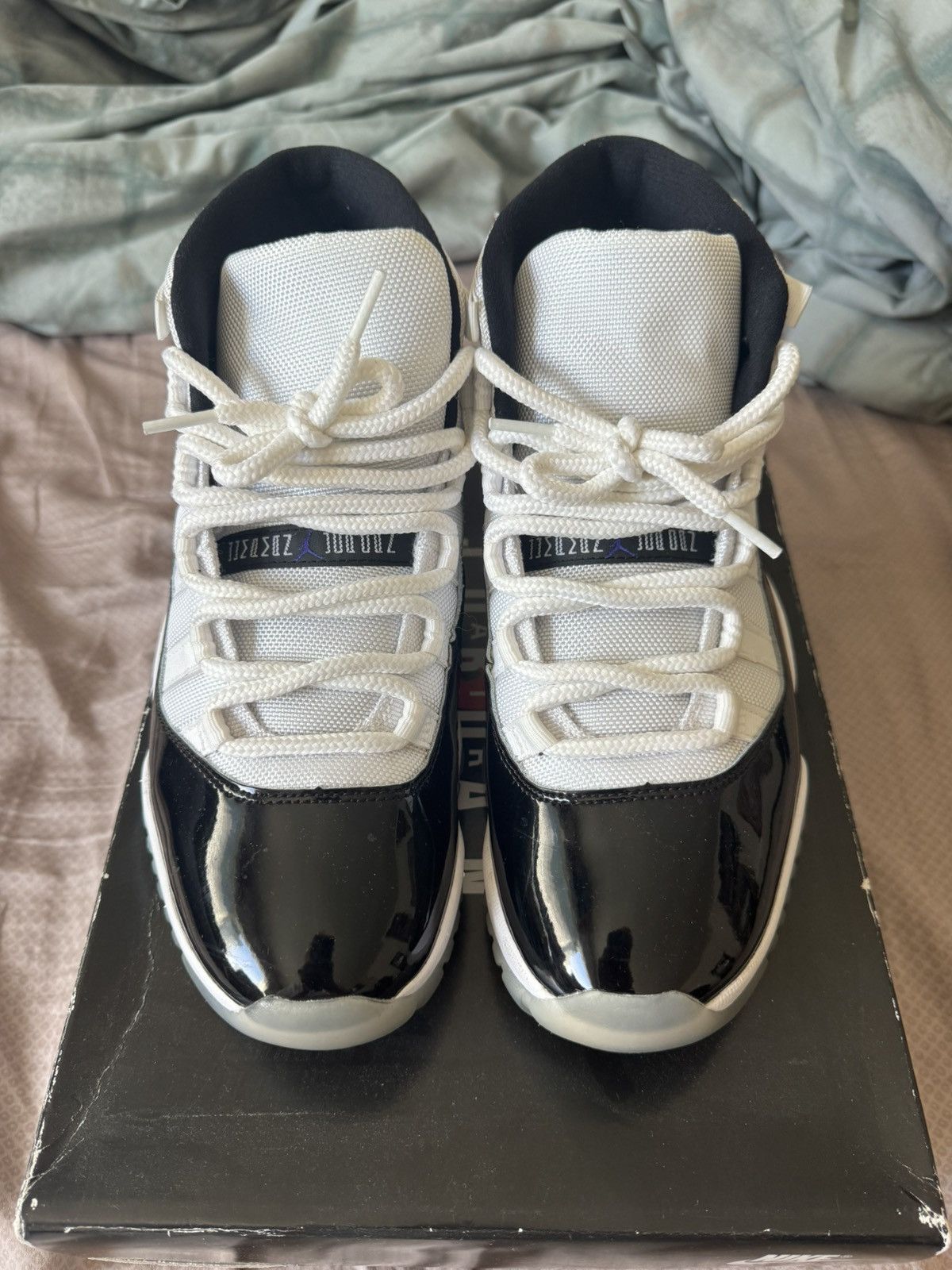 Jordan Brand Jordan 11 Concord 2018 Size US 9.5 / EU 42-43 - 1 Thumbnail