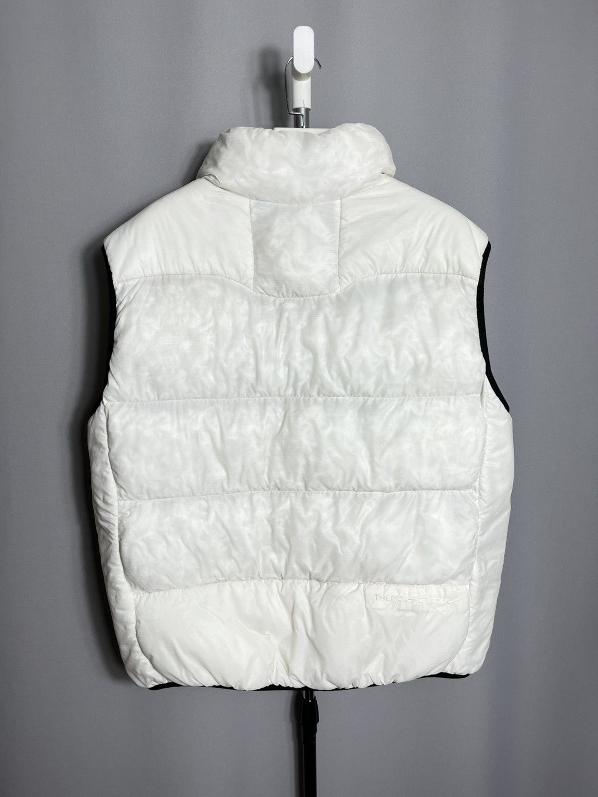Nike ACG Nike ACG Therma Fit Puffer Vest White luminescent Jacket Size US L / EU 52-54 / 3 - 12 Thumbnail