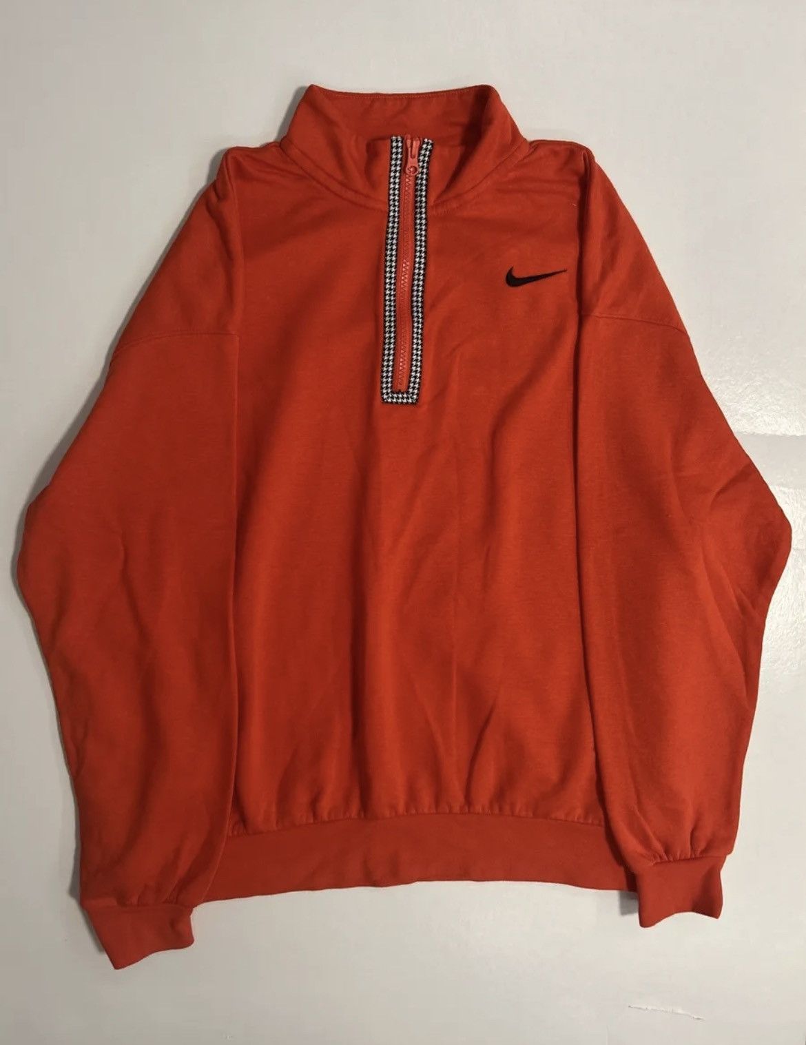 Size S - Women’s Nike Sportswear Icon Clash Top DD5031-673