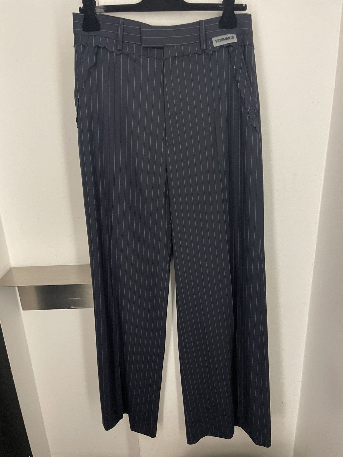 Vetements Striped trousers in navy and white Size 25" / US 0 / IT 36 - 1 Thumbnail