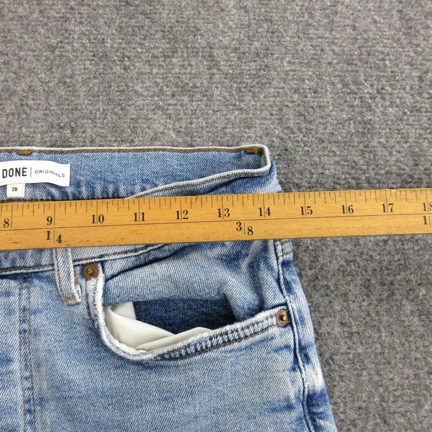 RE/DONE RE/DONE Jeans Womens 28 Light Blue High Rise Straight Raw Hem Distressed Denim Size 28" / US 6 / IT 42 - 6 Thumbnail