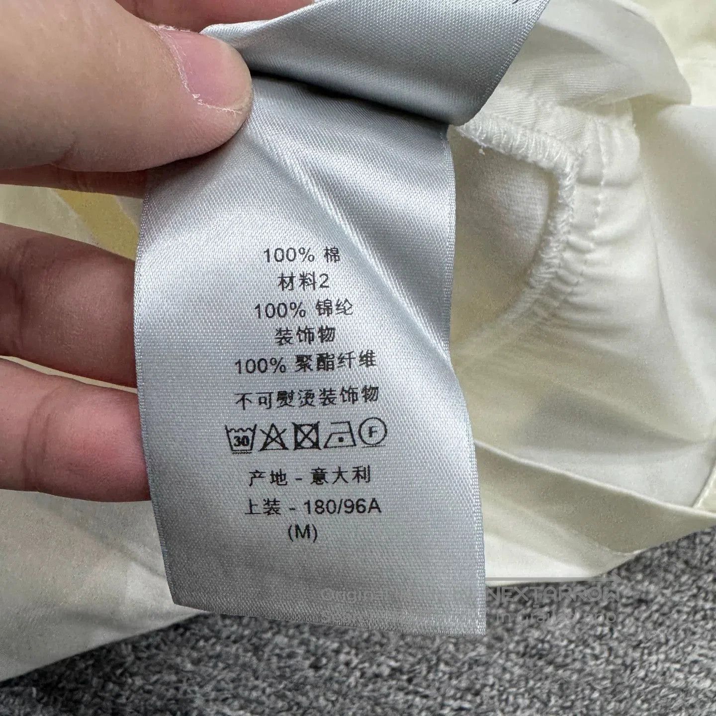 Sacai Dior sacai spliced short-sleeve top. Size US M / EU 48-50 / 2 - 4 Thumbnail