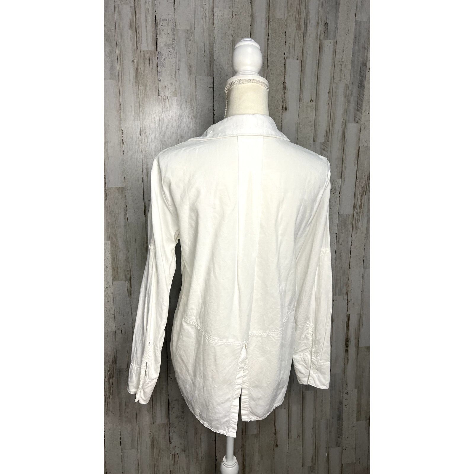 Anthropologie Cloth & Stone Women's XS White Button-Up Shirt Long Sleeve Size XS / US 0-2 / IT 36-38 - 4 Thumbnail