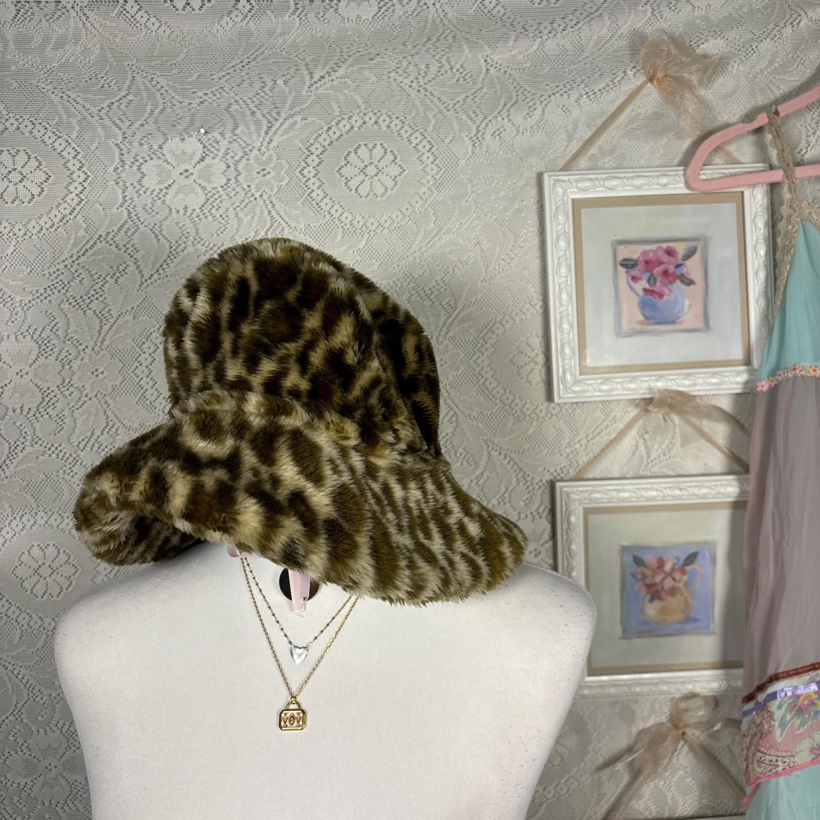 Other vintage cheetah print fur bucket hat Size ONE SIZE - 2 Thumbnail
