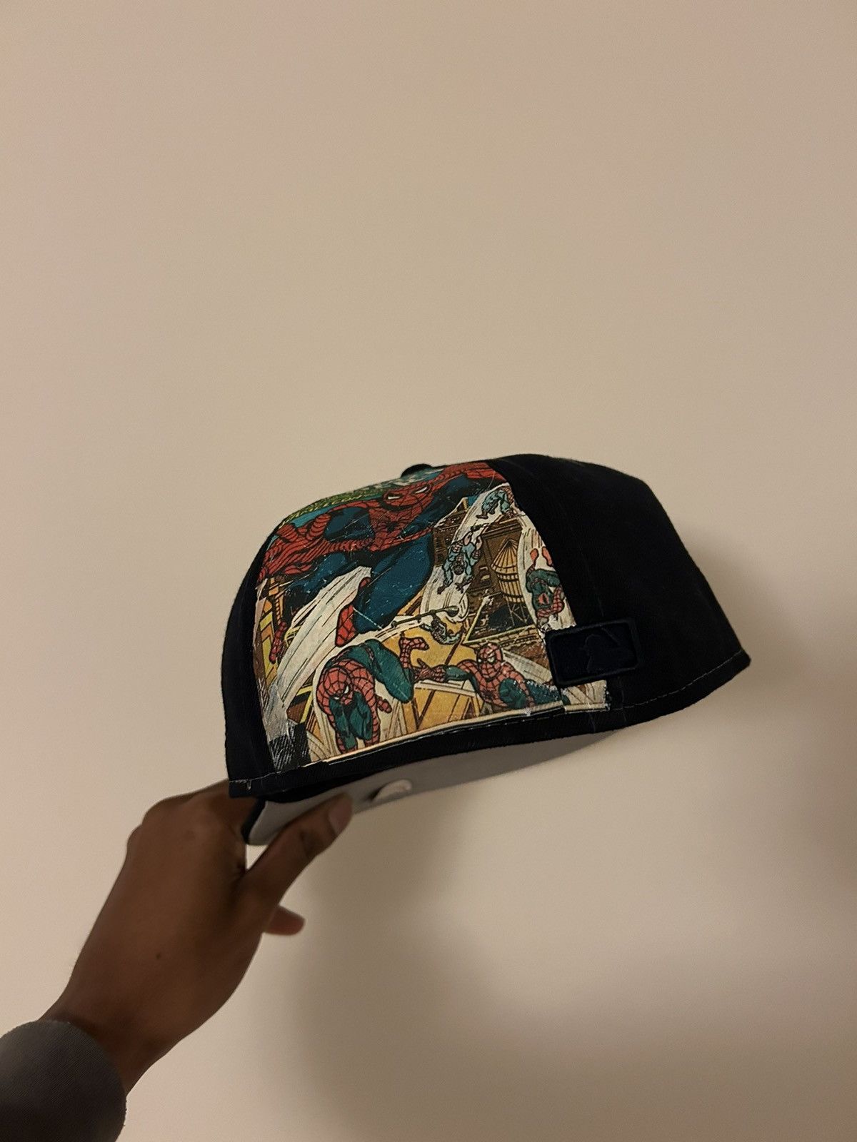 Spider-Man Comic NYC inspired new era cap