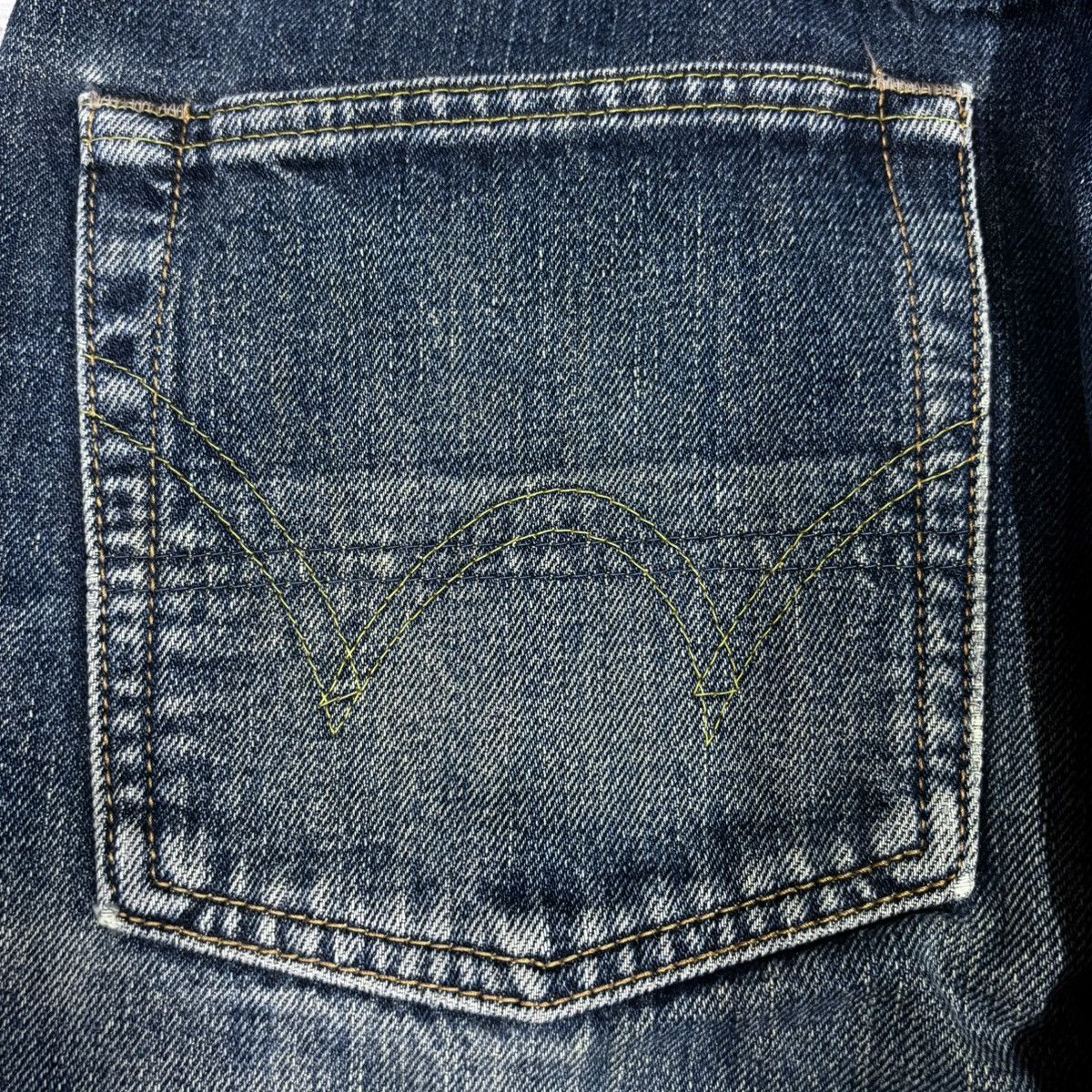 Edwin RARE 90s EDWIN 505XX DISTRESSED SELVEDGE REDLINE DENIM JEANS Size US 34 / EU 50 - 19 Thumbnail