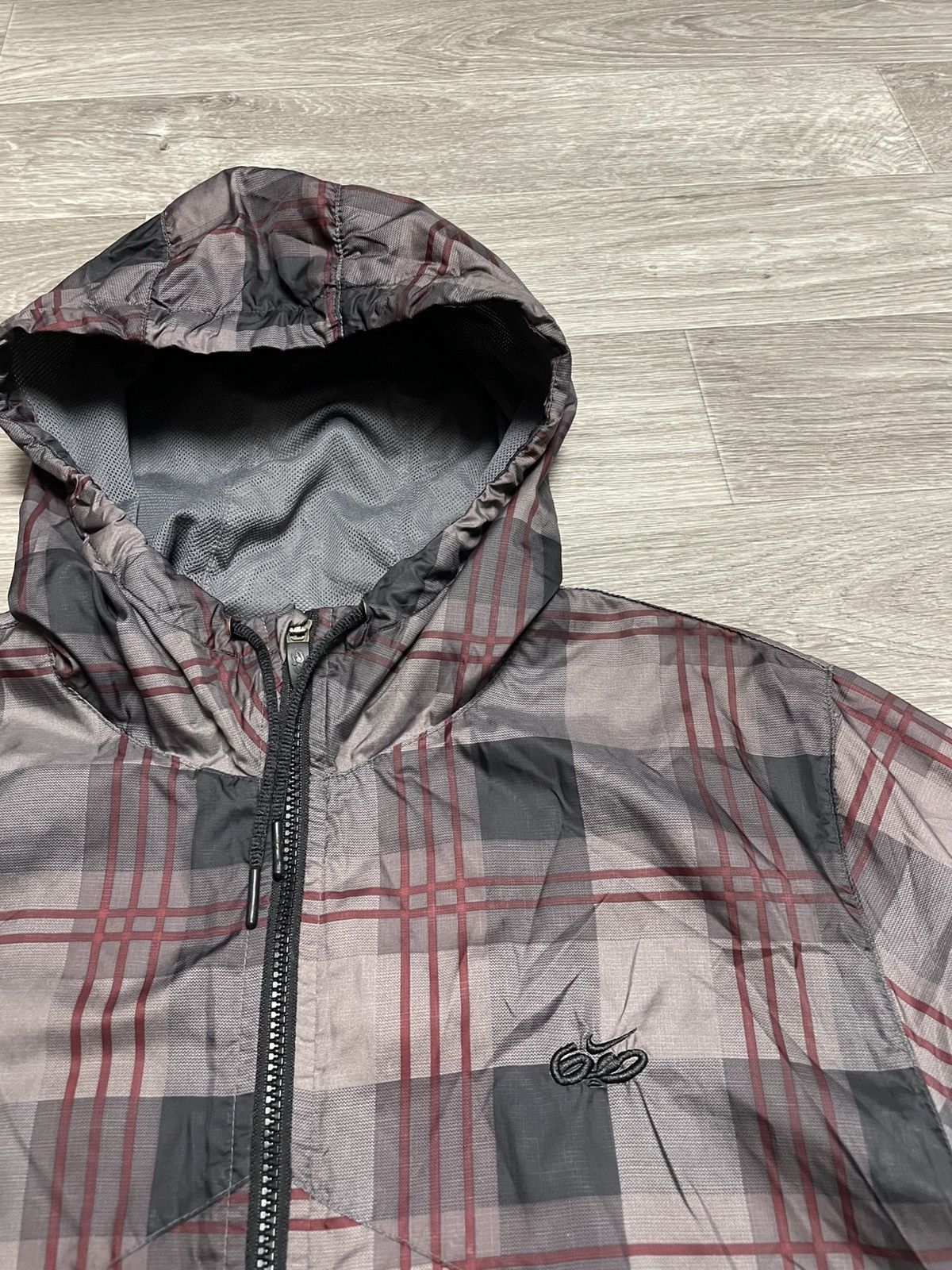 Nike SB Vintage Nike 6.0 Skateboarding Checkered Windbreaker Jacket Size US XL / EU 56 / 4 - 6 Thumbnail