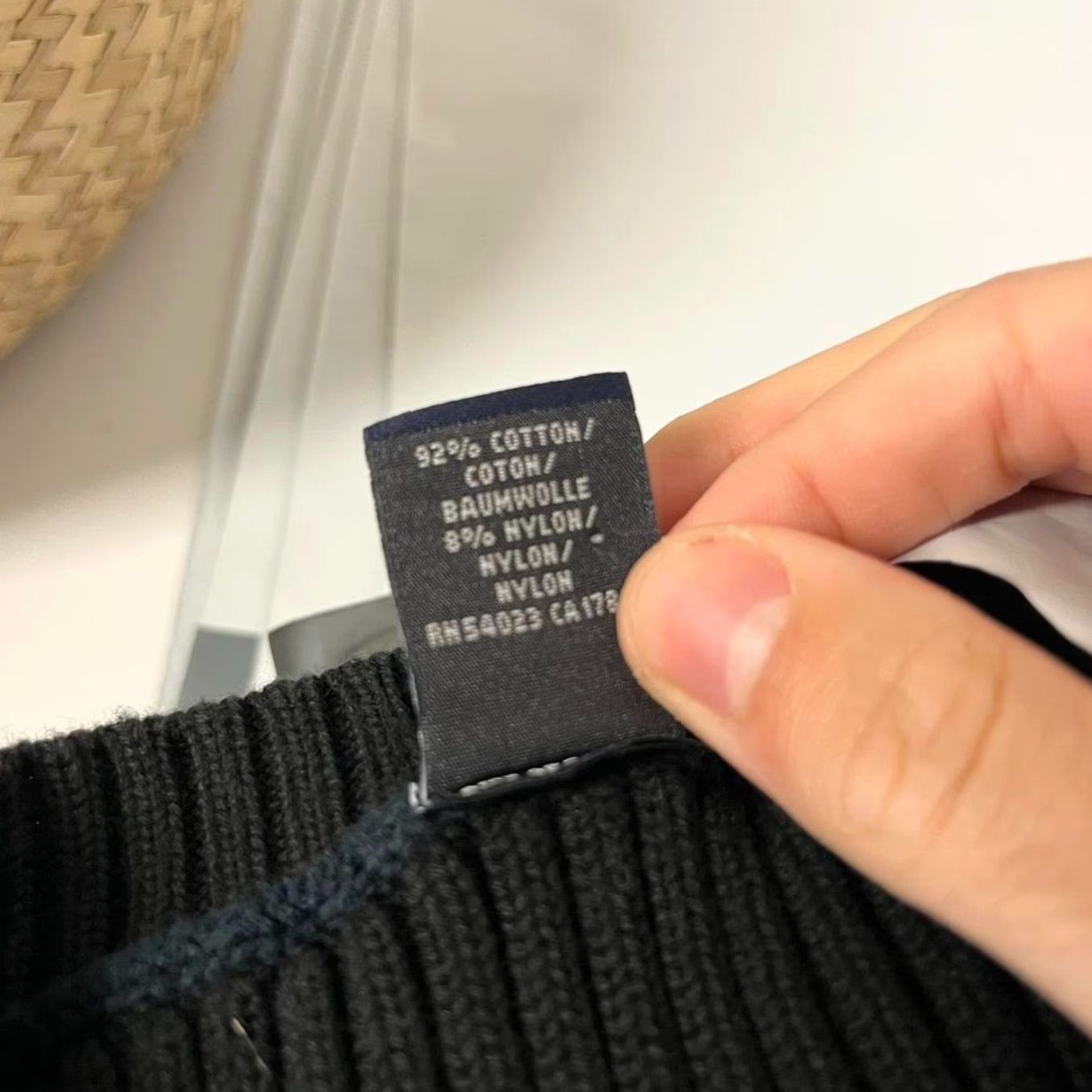 Gap VINTAGE Gap Ribbed Knit Sweater Mens Large Crewneck Black Cotton Crewneck Pullover Knit Style Tight-Knit 8/10 Size US L / EU 52-54 / 3 - 3 Thumbnail
