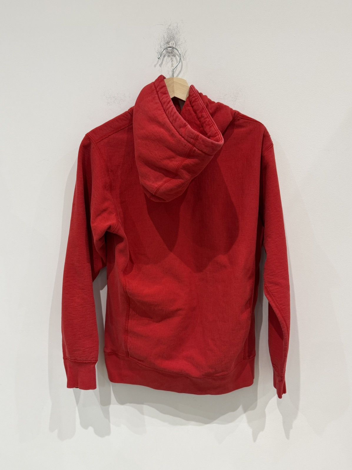 Supreme Supreme Embroidered Outline Hooded Sweatshirt Red Size US M / EU 48-50 / 2 - 5 Thumbnail