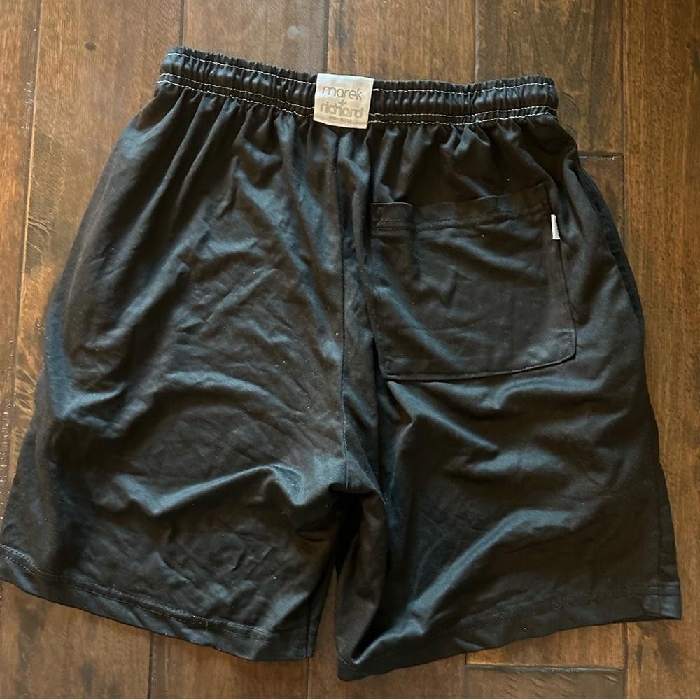 Designer Marek and Richard Black shorts in size small Size US 30 / EU 46 - 3 Thumbnail