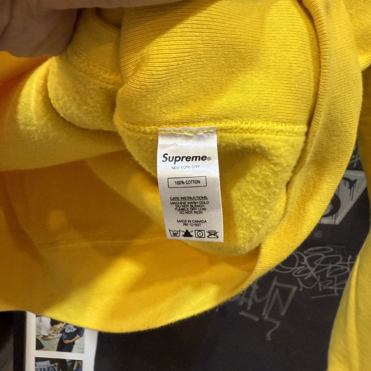 Supreme Supreme Brush Logo FW2017 Size US M / EU 48-50 / 2 - 6 Thumbnail