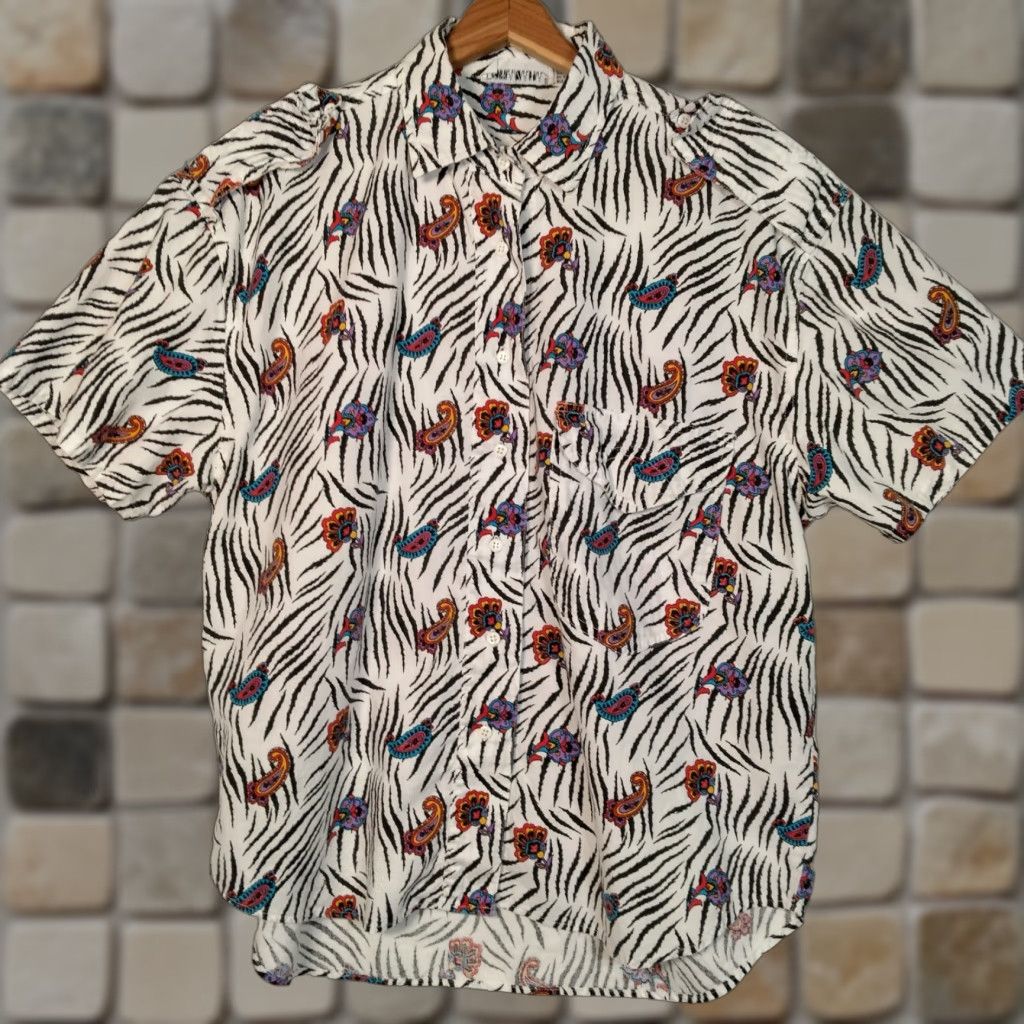 Vintage VINTAGE Khazana Shirt Button-Up Women M White Zebra Paisley Short Sleeve 80s 90s Retro Fun Formal Casual Size M / US 6-8 / IT 42-44 - 1 Thumbnail