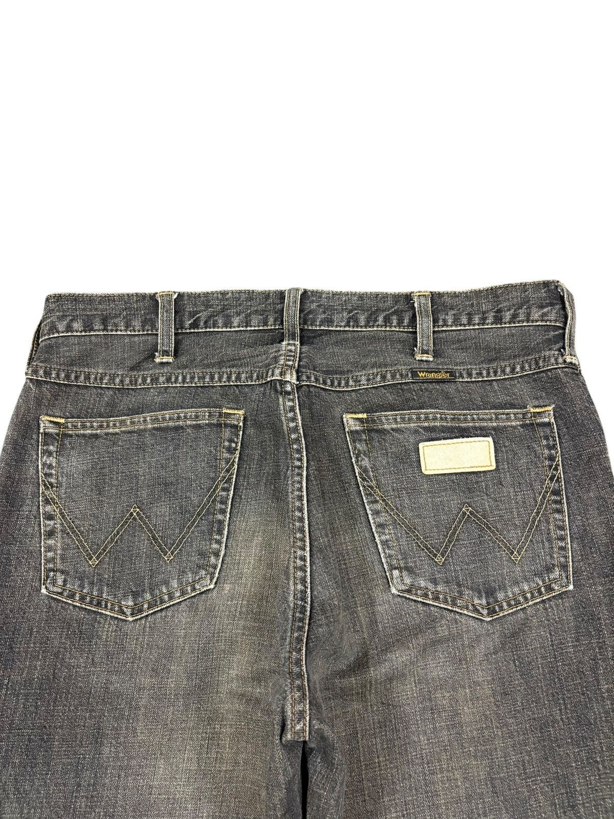 Wrangler Vintage Wrangler Mud Wash Distressed Flare Jeans Size US 32 / EU 48 - 7 Thumbnail