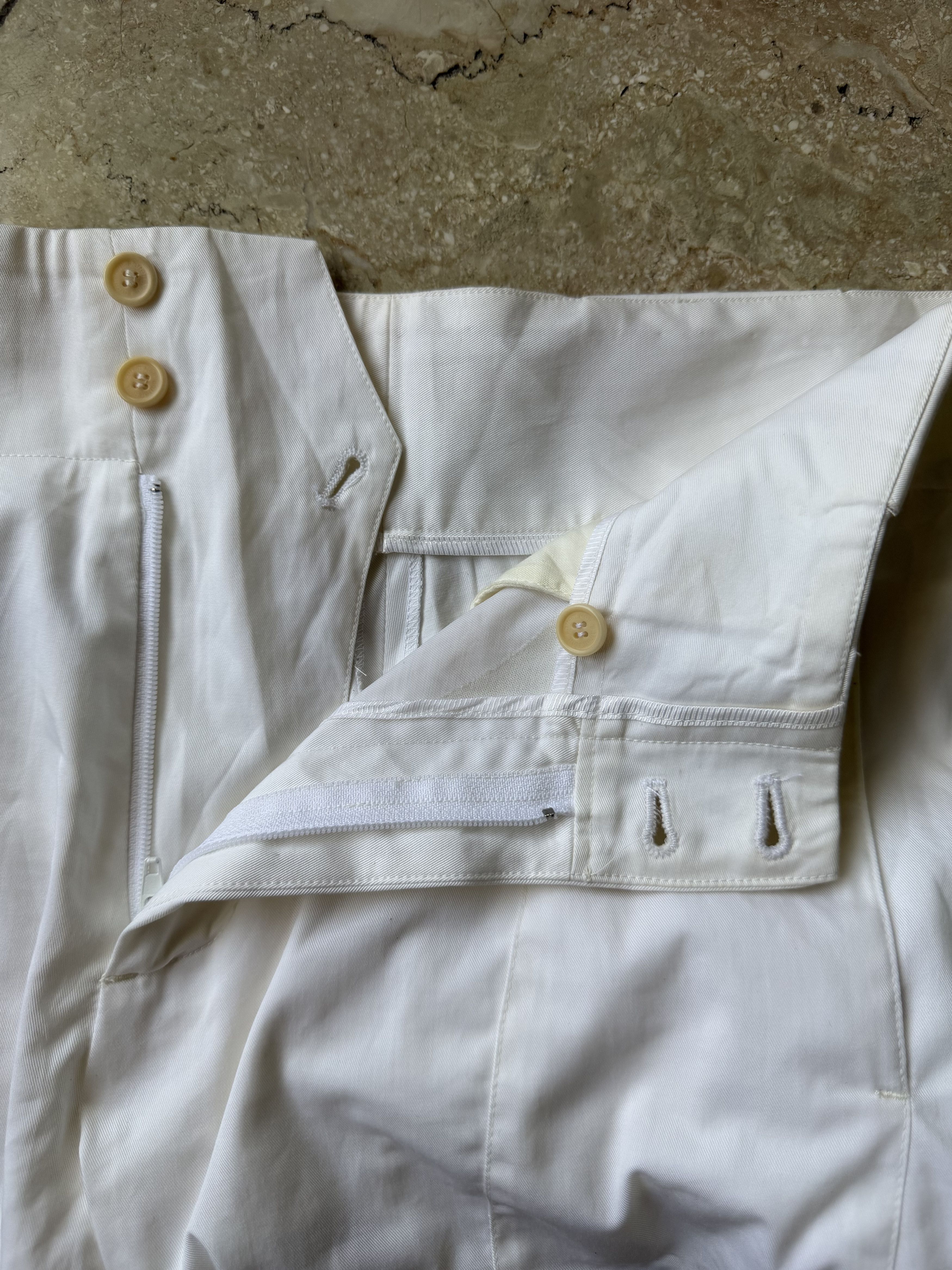 Neil Barrett Neil Barrett White Zip Trousers Size 40 (Slim Tapered) Size 27" / US 4 / IT 40 - 7 Thumbnail