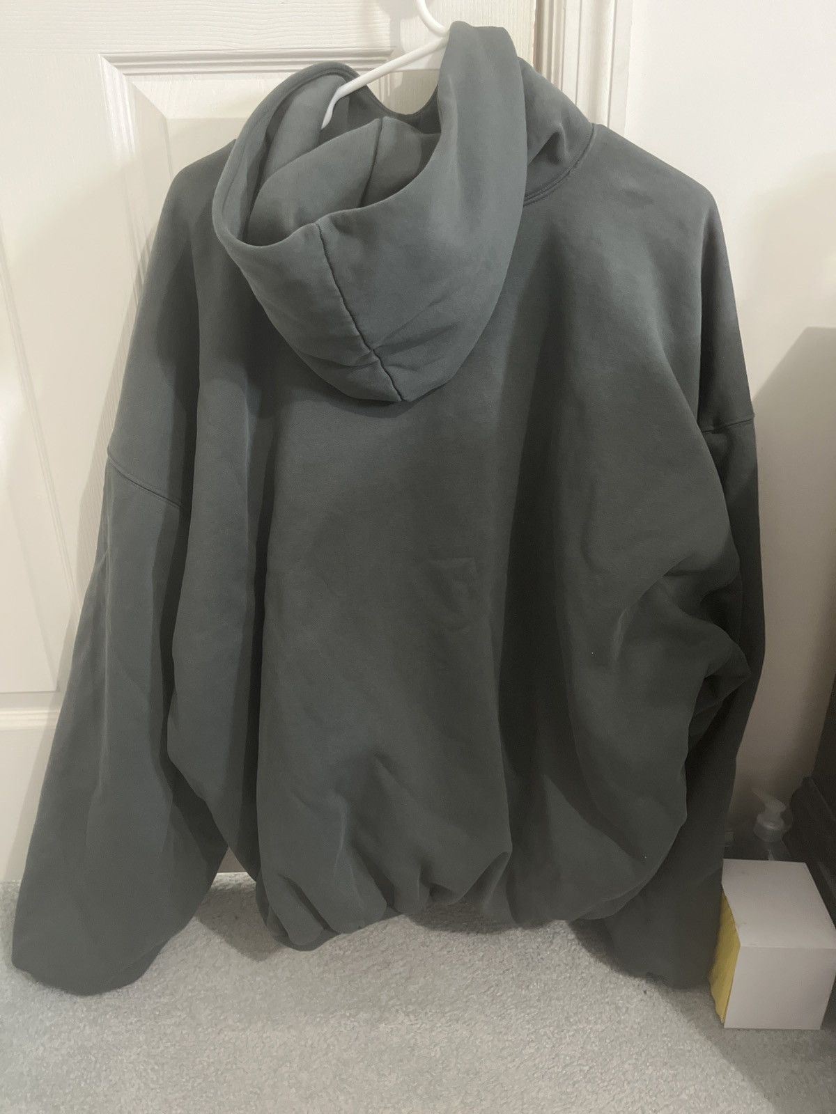Gap × Yeezy Yeezy Gap Balenciaga Green Logo Hoodie Size US M / EU 48-50 / 2 - 4 Thumbnail