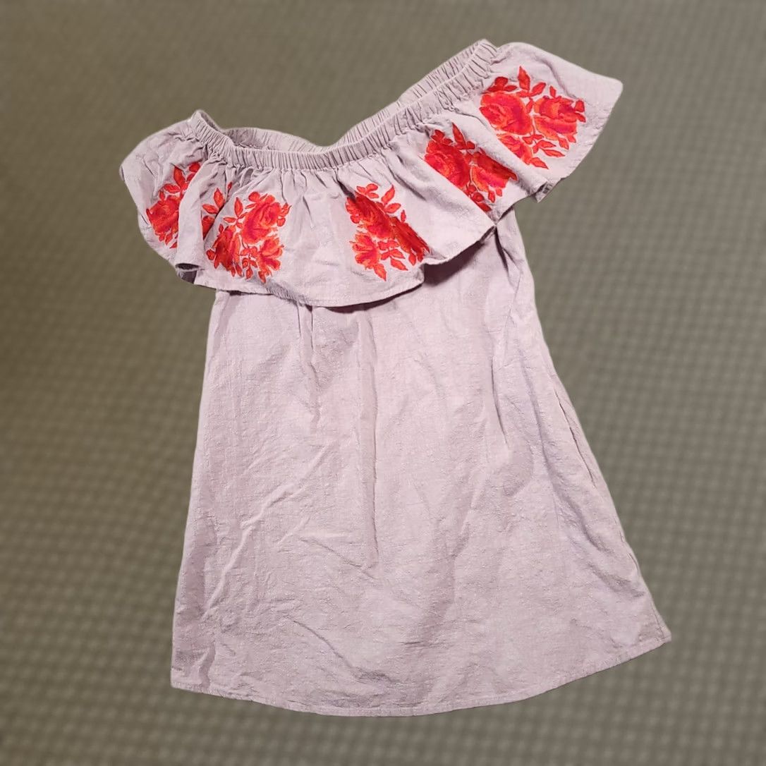 Vintage UMGEE Shirt Dress Women's Small Gray Embroidered Flowers Pockets Off Shoulder Flutter Sleeve Short Ruffle Shift Dress Casual Size 28" / US 6 / IT 42 - 1 Thumbnail