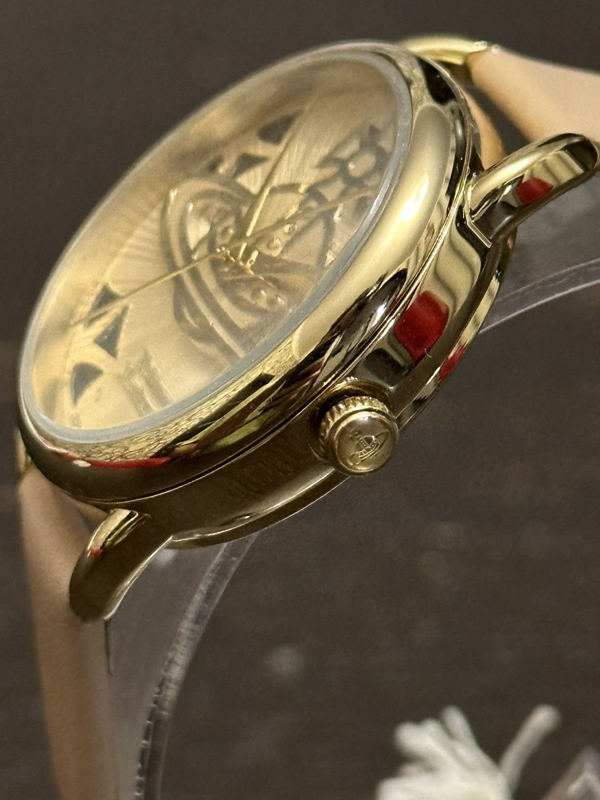 Vivienne Westwood 🍬Vivienne Westwood ORB pink/Gold Y2k Minimalistic Watch Size ONE SIZE - 4 Thumbnail