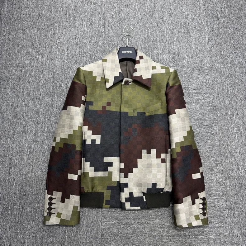 Louis Vuitton Louis Vuitton Camouflage Checker Jacket 2501-Nextarrow Size US S / EU 44-46 / 1 - 3 Thumbnail