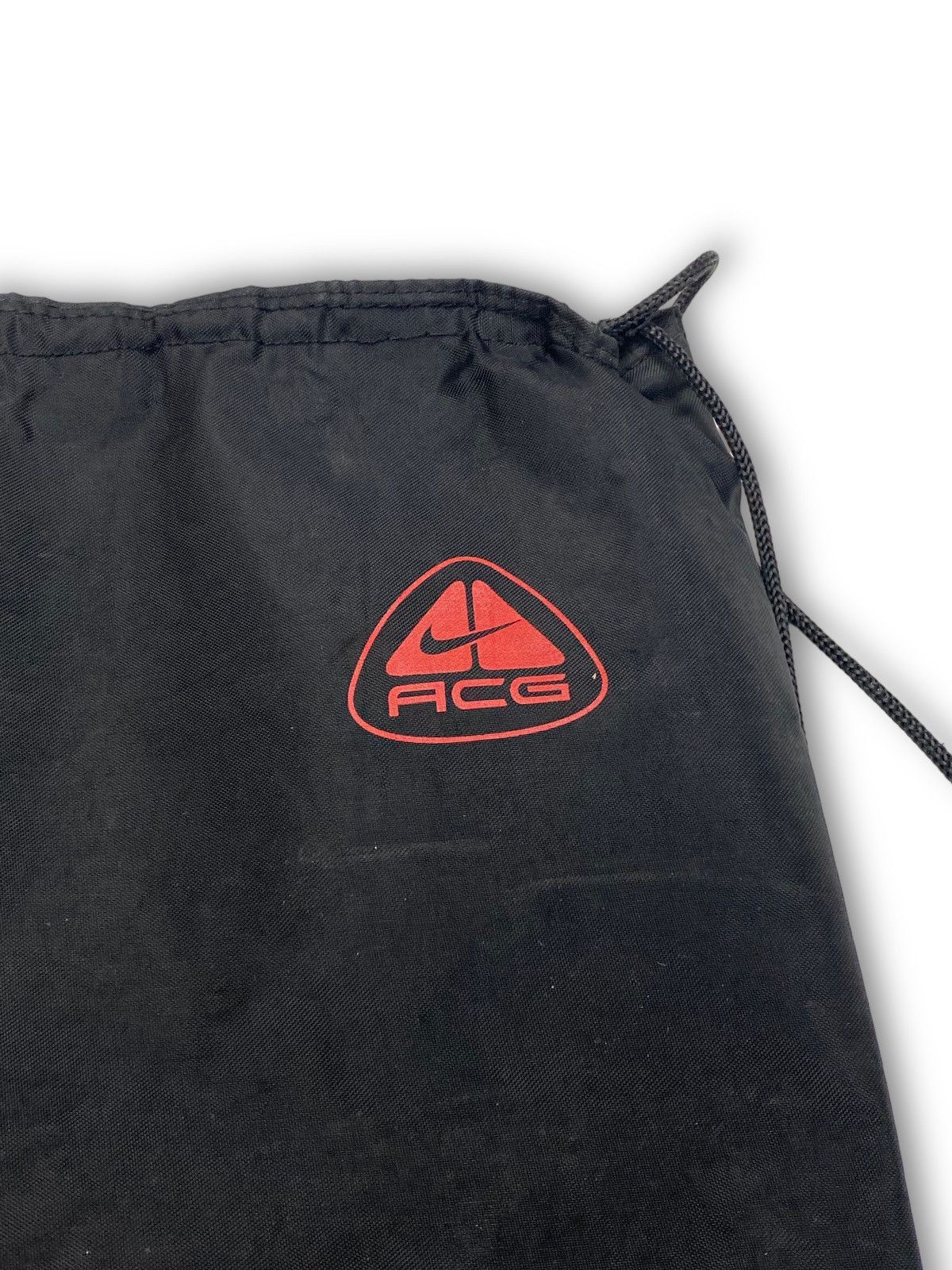 Nike ACG Vintage NIKE ACG Black Nylon Shell Big Logo Bag M Size ONE SIZE - 2 Thumbnail