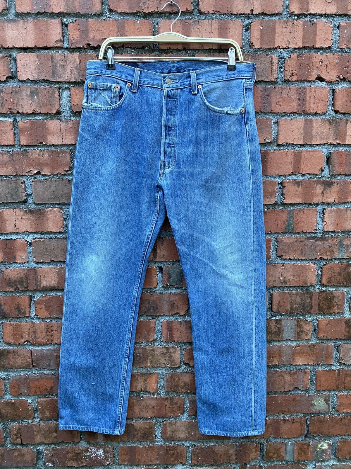 Levi's Vintage Clothing W34x30 Vintage levi's 501 made in USA distressed Size US 34 / EU 50 - 1 Thumbnail