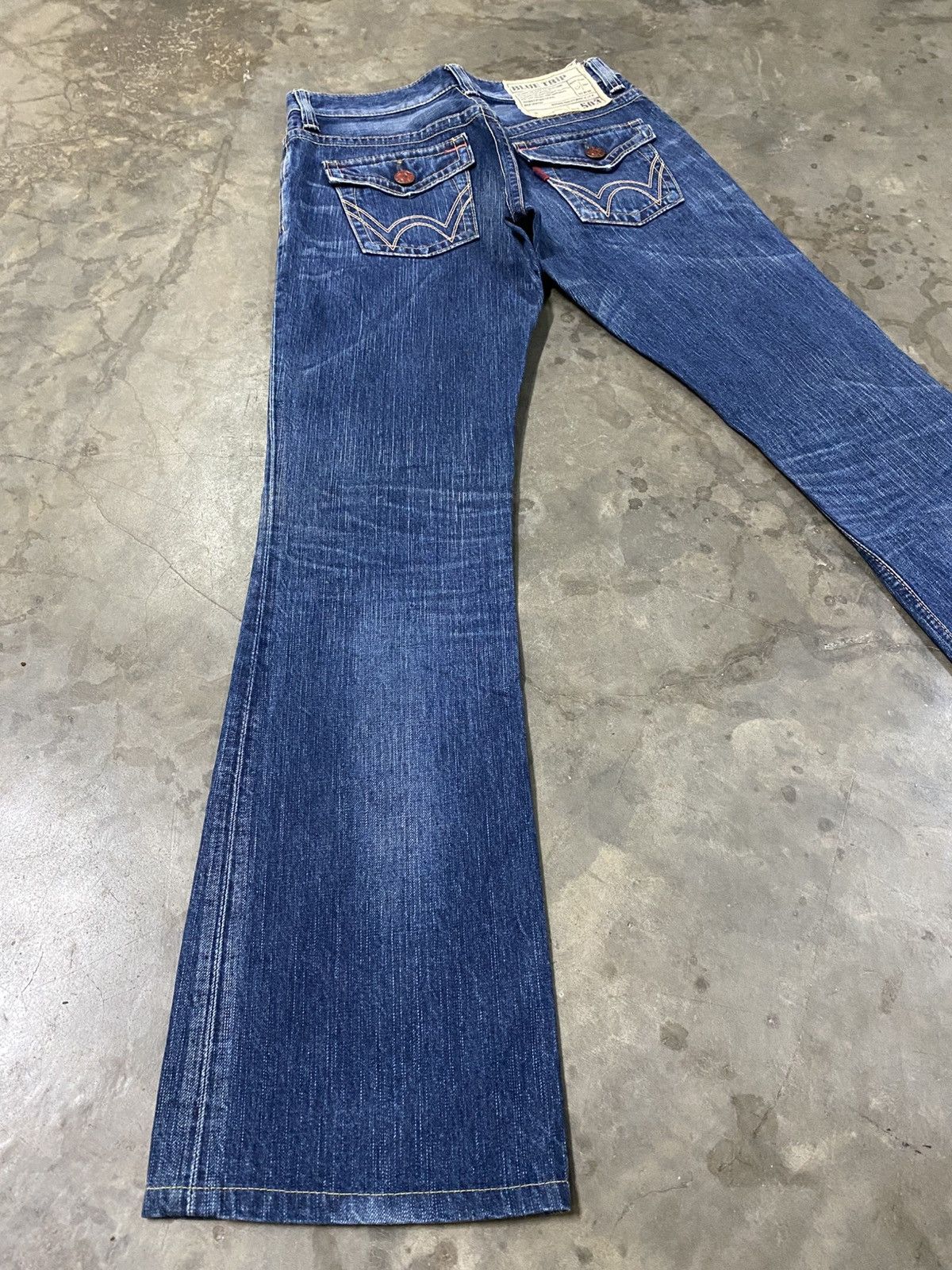 Edwin × Japanese Brand Flare Jeans Japanese Edwin 503 Claws Distressed @215 Size US 28 / EU 44 - 1 Thumbnail